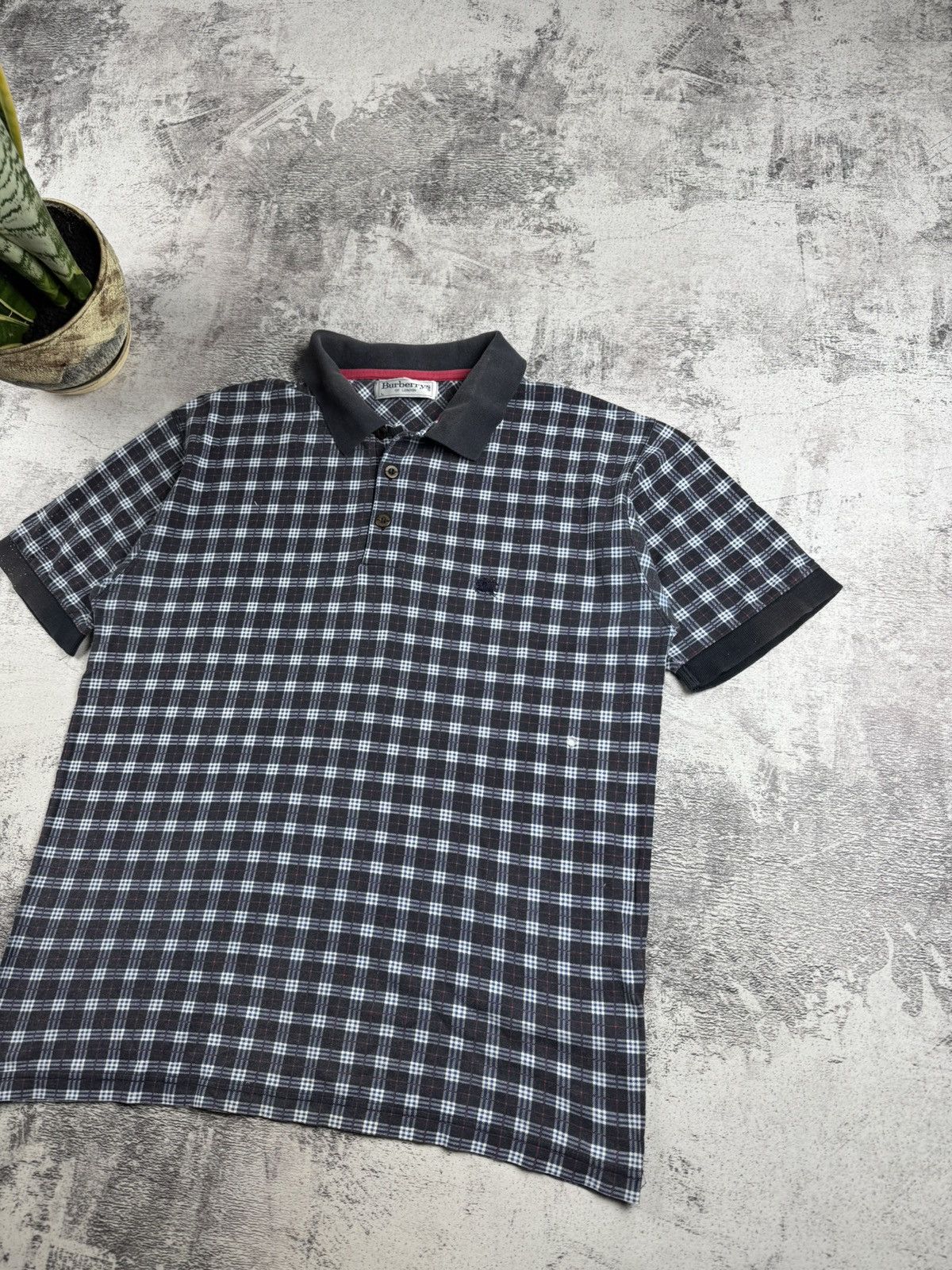 Burberry Burberrys London Men’s Large Monogram Nova Checked Jersey Retro Polo T Shirt Tee Size US L / EU 52-54 / 3 - 3 Thumbnail