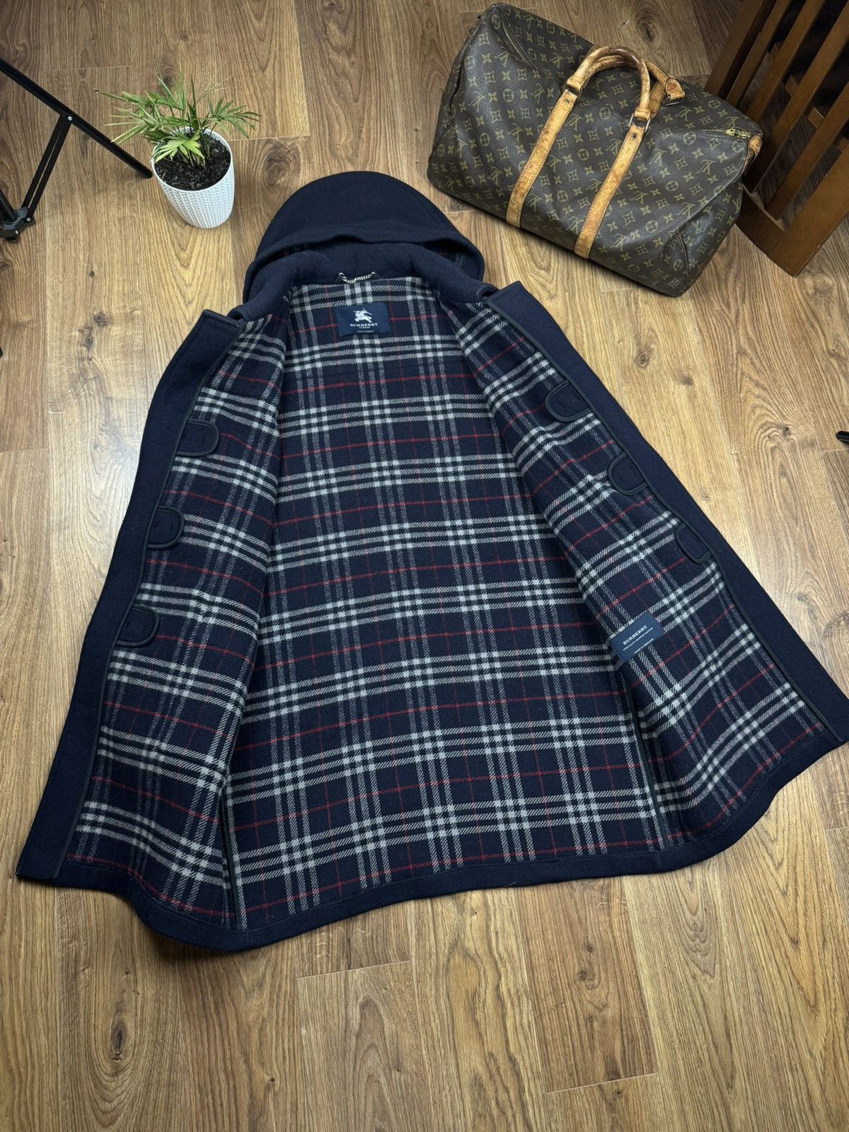 Burberry Vintage duffle coat Burberry original luxury streetwear item Size US XL / EU 56 / 4 - 2 Thumbnail