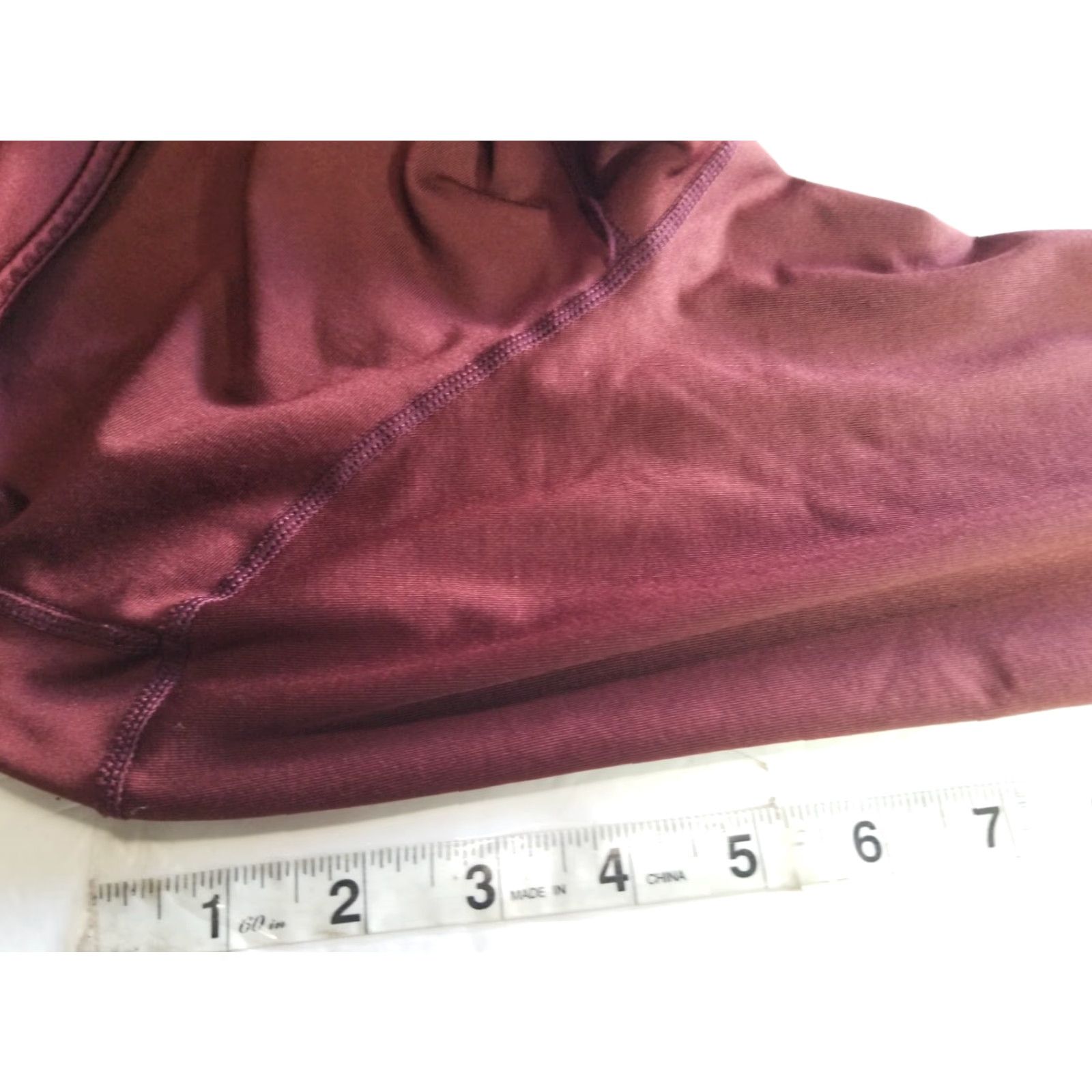 Vintage Baleaf Running Shirt Women's Size Medium Long Sleeve Mock Neck Thermal Fleece Pullover Burgundy Sports Activewear Easy Care Machine Washable Size M / US 6-8 / IT 42-44 - 7 Thumbnail