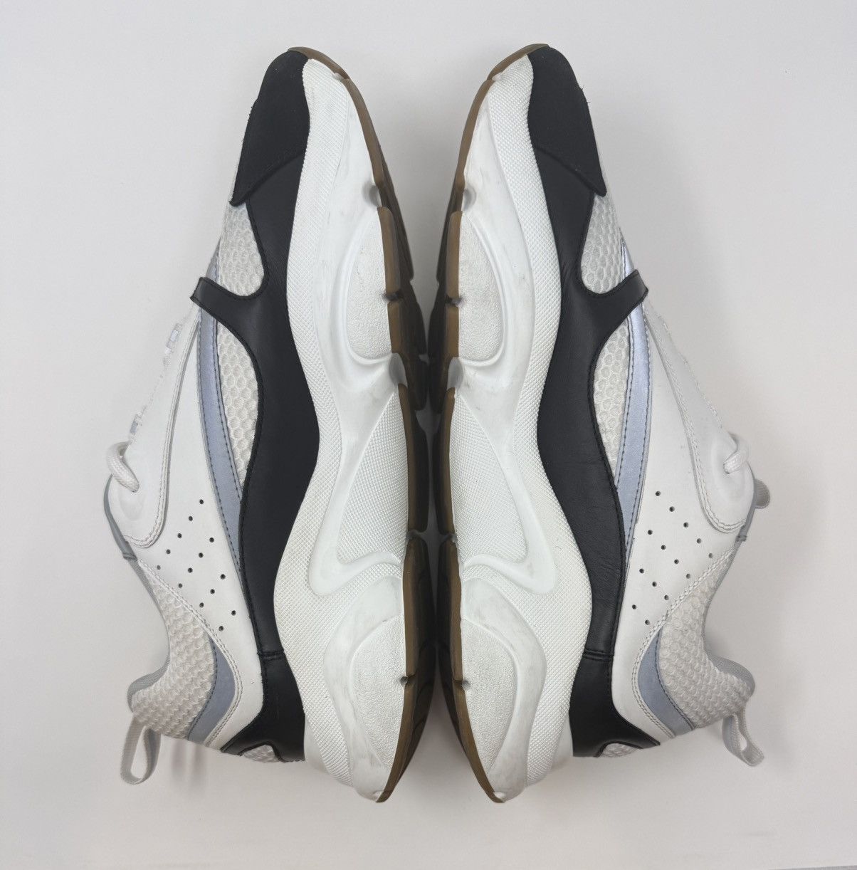 Dior Dior B22 Sneaker White/Black Size US 12 / EU 45 - 4 Thumbnail