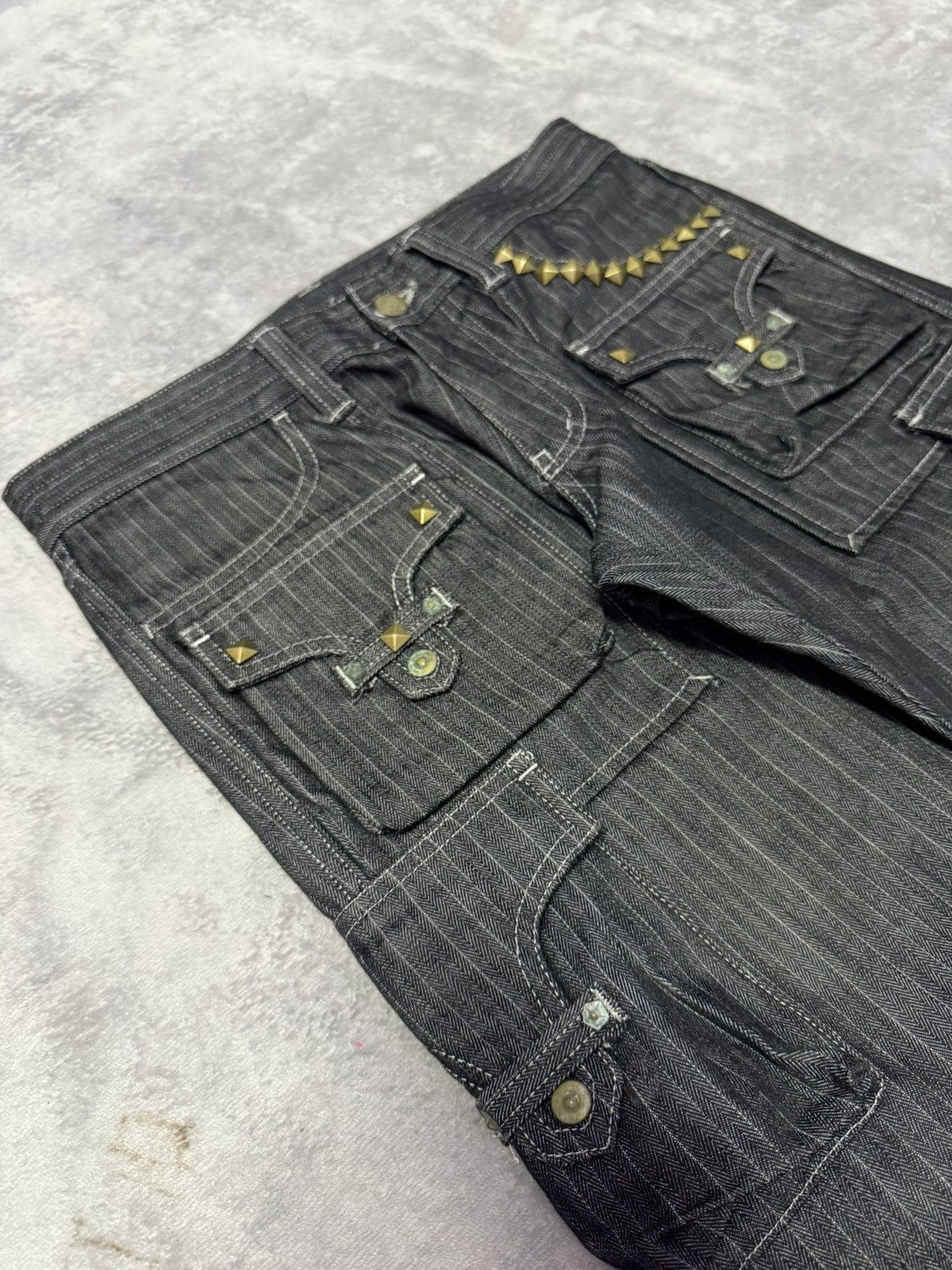 Tornado Mart Tornado Mart Japan Studded Herringbone Cargo Flared Jeans Size US 30 / EU 46 - 11 Thumbnail