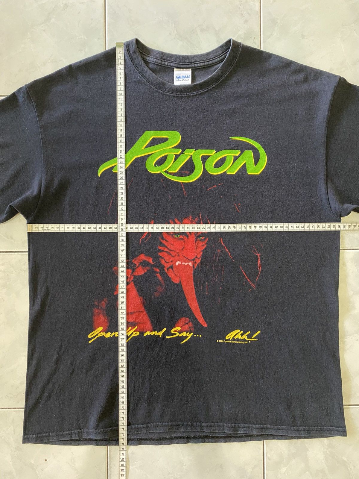 Band Tees VINTAGE 00’s POISON BAND TEES OPEN UP AND SAY AHH TOUR 1989 Size US XL / EU 56 / 4 - 21 Thumbnail