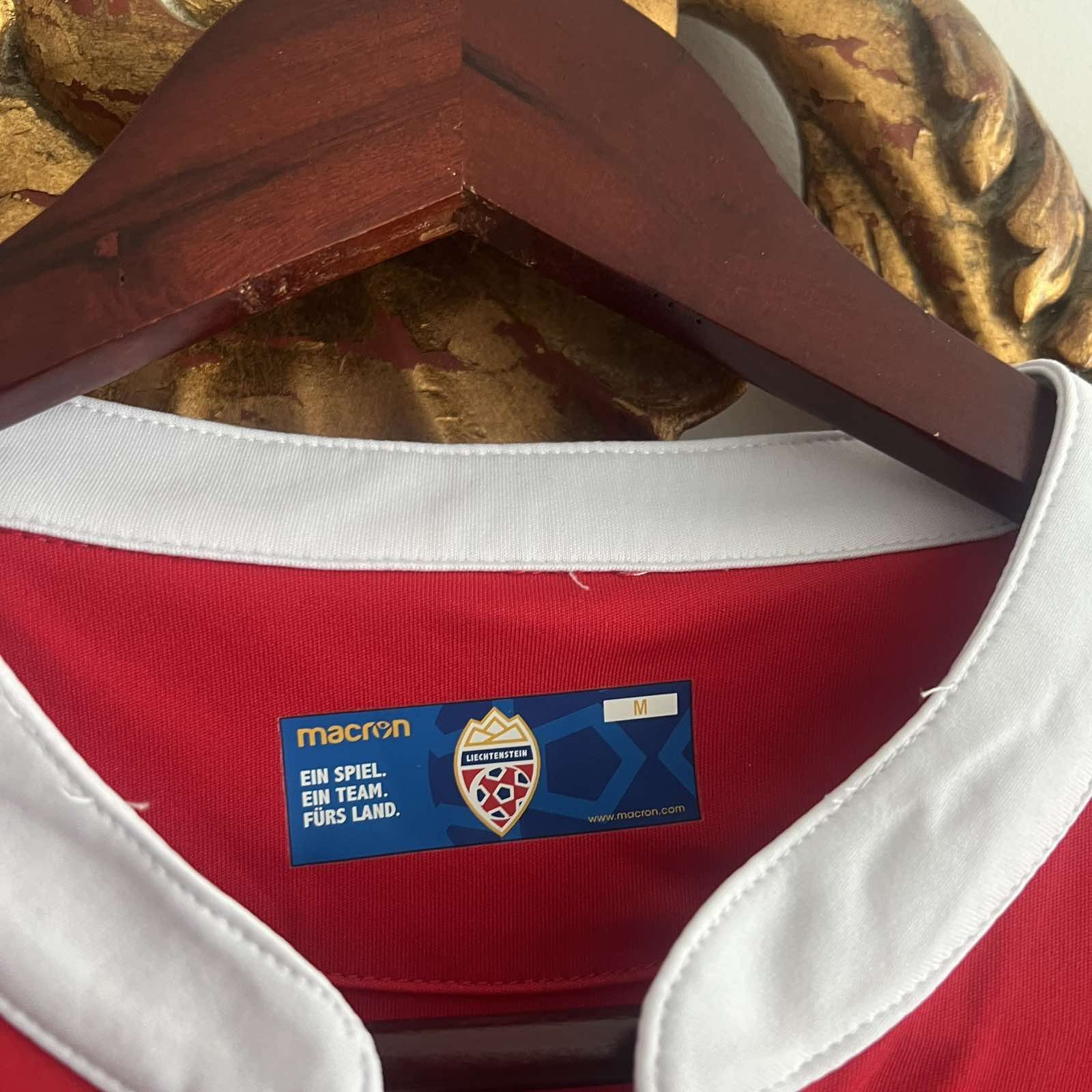 Macron Macron Liechtenstein Away Red football shirt Soccer Sz M Size US M / EU 48-50 / 2 - 5 Thumbnail