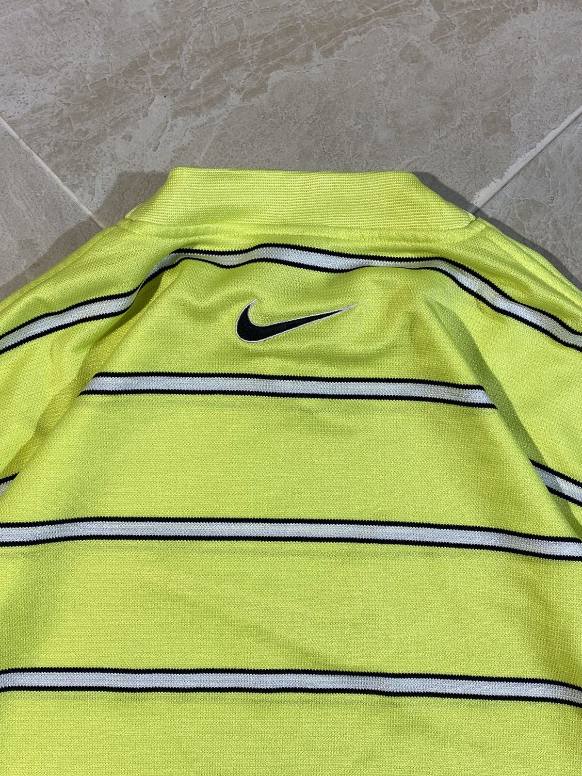 Nike × Vintage Vintage 90s Nike y2k hype deep green swoosh logo t-shirt Size US S / EU 44-46 / 1 - 9 Thumbnail