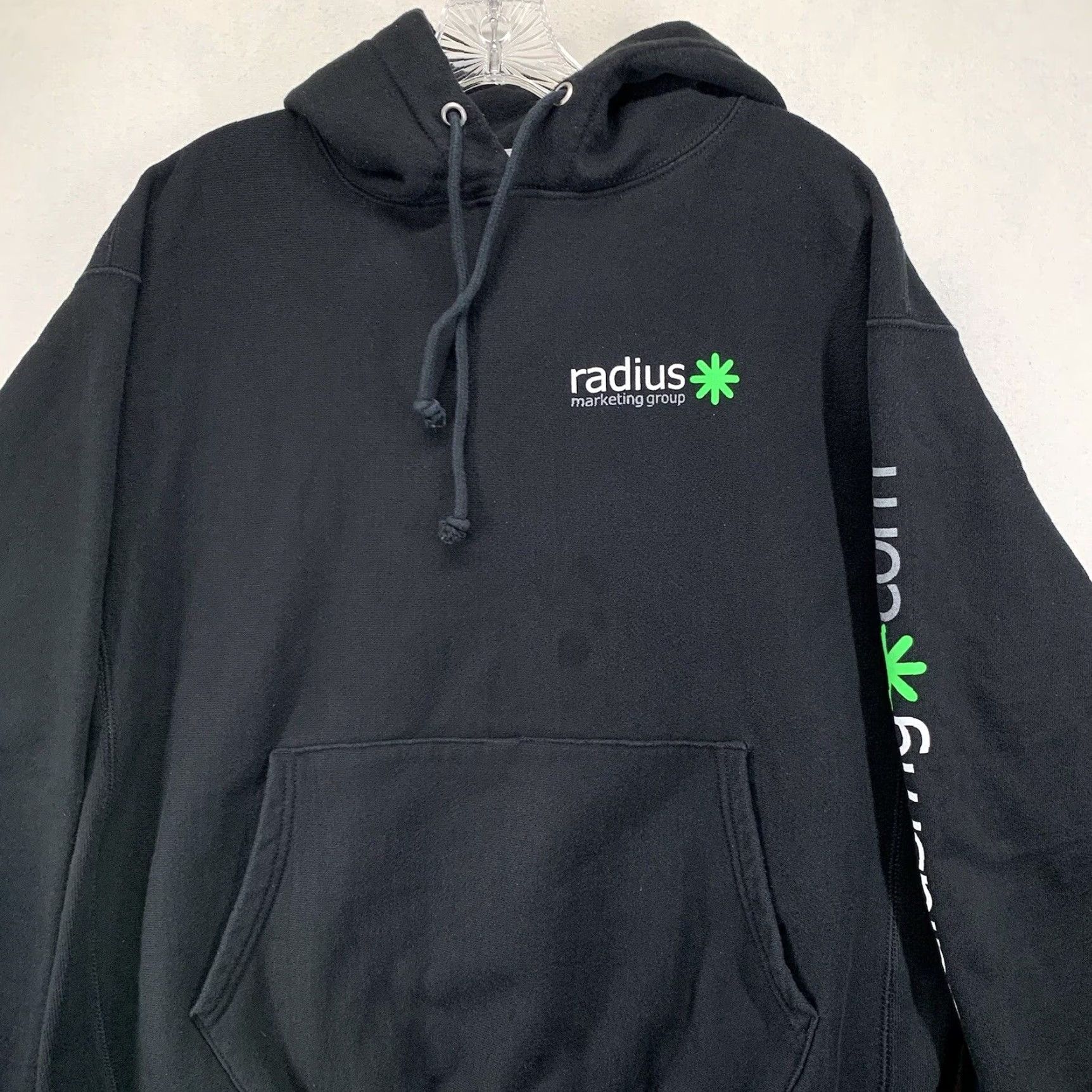 Champion VINTAGE Champion Reverse Weave Hoodie Men Large Black USA 90s Graphic Pullover Size US L / EU 52-54 / 3 - 4 Thumbnail