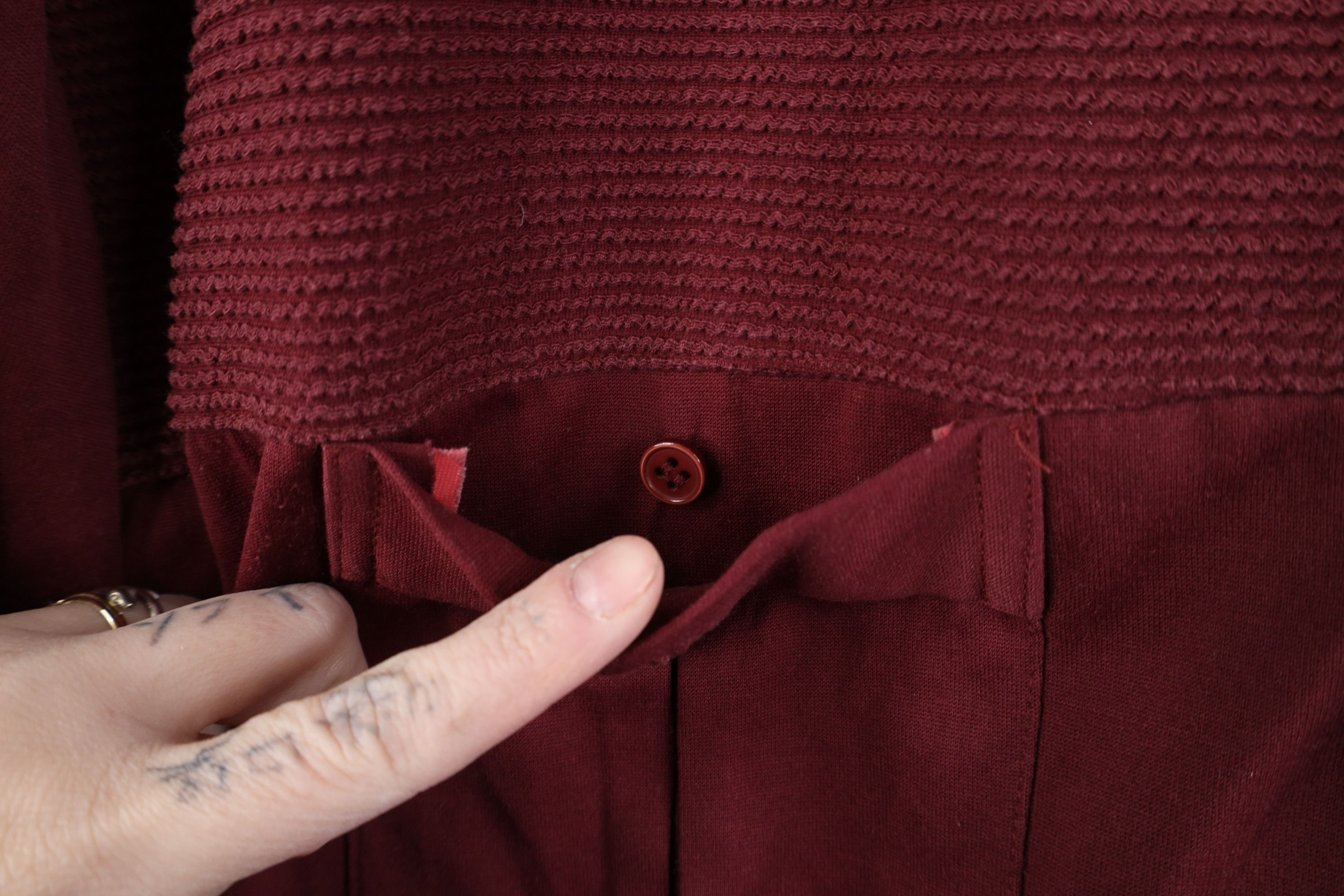 Vintage Vintage 90s Streetwear Knit Pullover Polo Shirt Burgundy Mob Size US XL / EU 56 / 4 - 5 Thumbnail