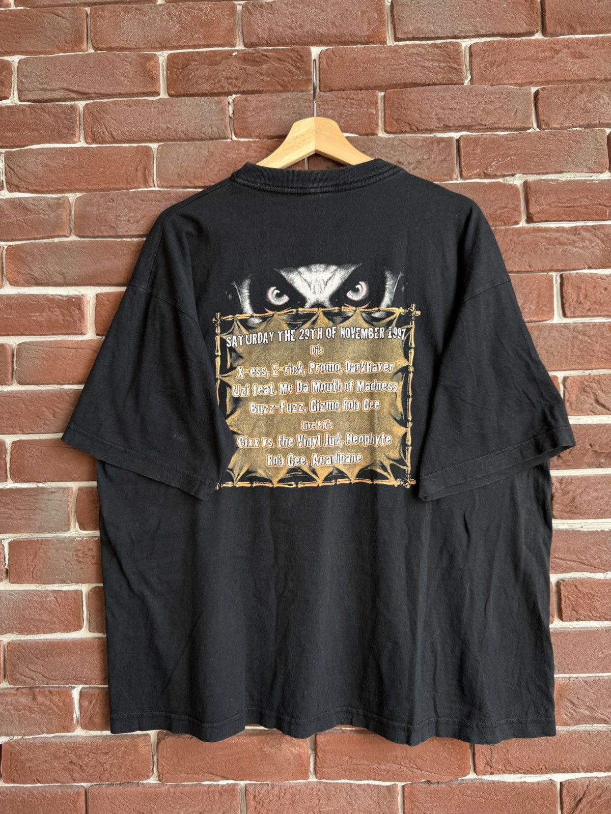 Band Tees Rare Vintage 1997 Thunderdome Belgium Gabber Band Tshirt 90s Size US XL / EU 56 / 4 - 2 Thumbnail