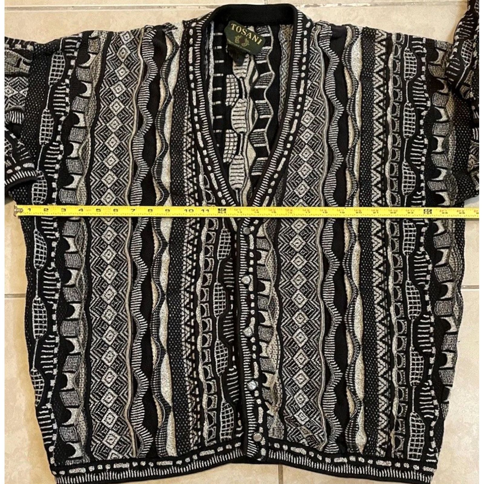 Coogi VINTAGE 90s Chunky-Knit Sweater XL Black 3D Abstract Coogi Style Cardigan Mens Knit Shirt Logo AOP 80s 90s Hip Hop USA USA Size US XL / EU 56 / 4 - 5 Thumbnail