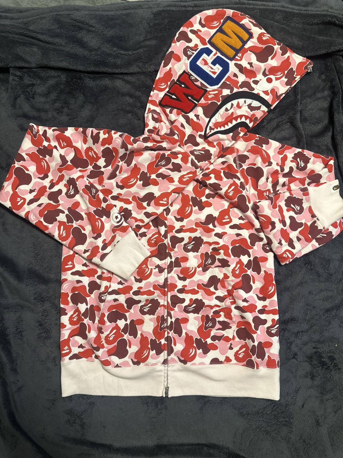 Bape Bape shark full zip hoodie hiroshima exlusive camo city Size US L / EU 52-54 / 3 - 1 Thumbnail