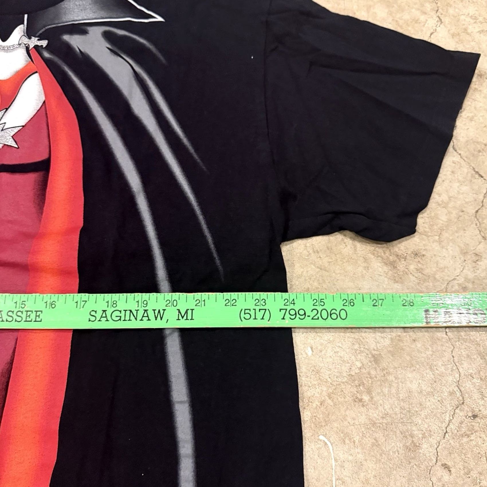 Vintage VINTAGE Dracula Universal Studios Monsters Shirt XL Adult Black Cotton Graphic Tee Halloween 1990s Mens Size US XL / EU 56 / 4 - 5 Thumbnail