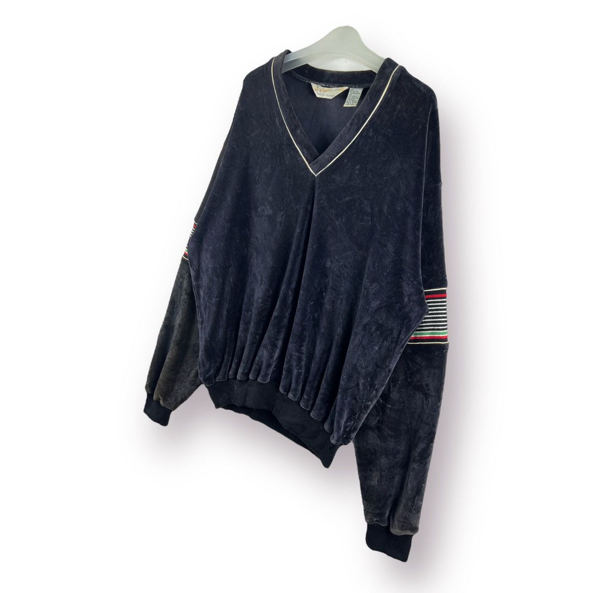 California Arts. × Other 🔥 Vintage Capri California V-neck Velvet long sleeves Size US L / EU 52-54 / 3 - 2 Thumbnail