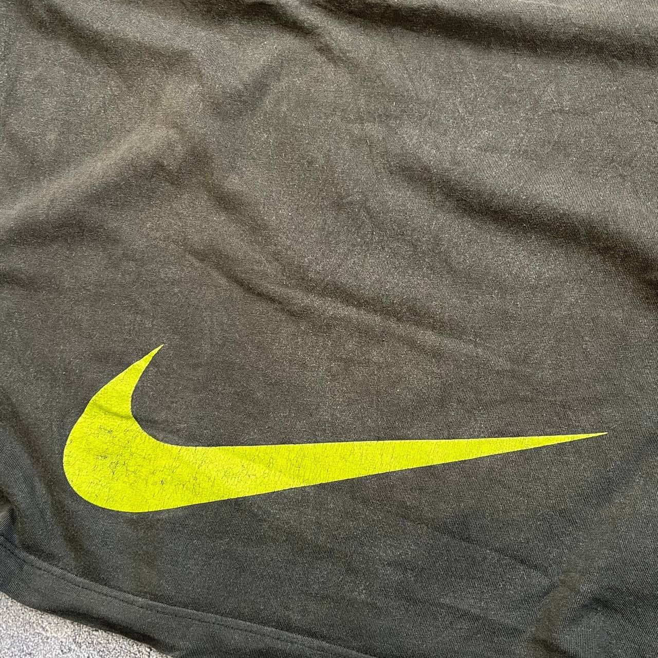 Nike × Vintage Very Vintage Nike Big LogoT shirt Size US L / EU 52-54 / 3 - 7 Thumbnail