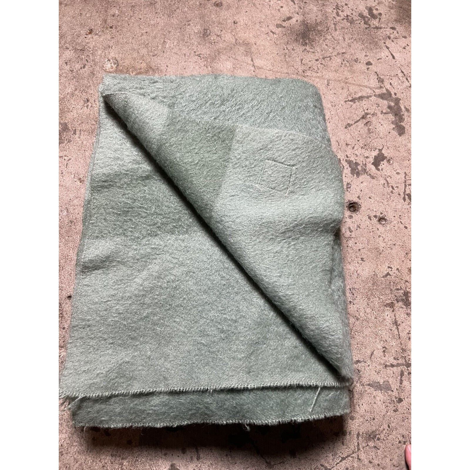 Hudsons Bay Vintage Hudsons Bay Four Point Blanket, Sage Green Wool Size ONE SIZE - 1 Thumbnail