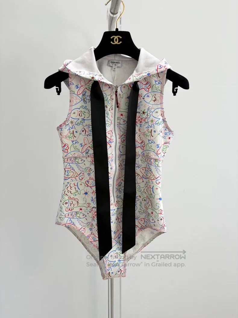 Chanel Chanel Early spring new small fish print pattern series on Size 25" / US 0 / IT 36 - 1 Thumbnail