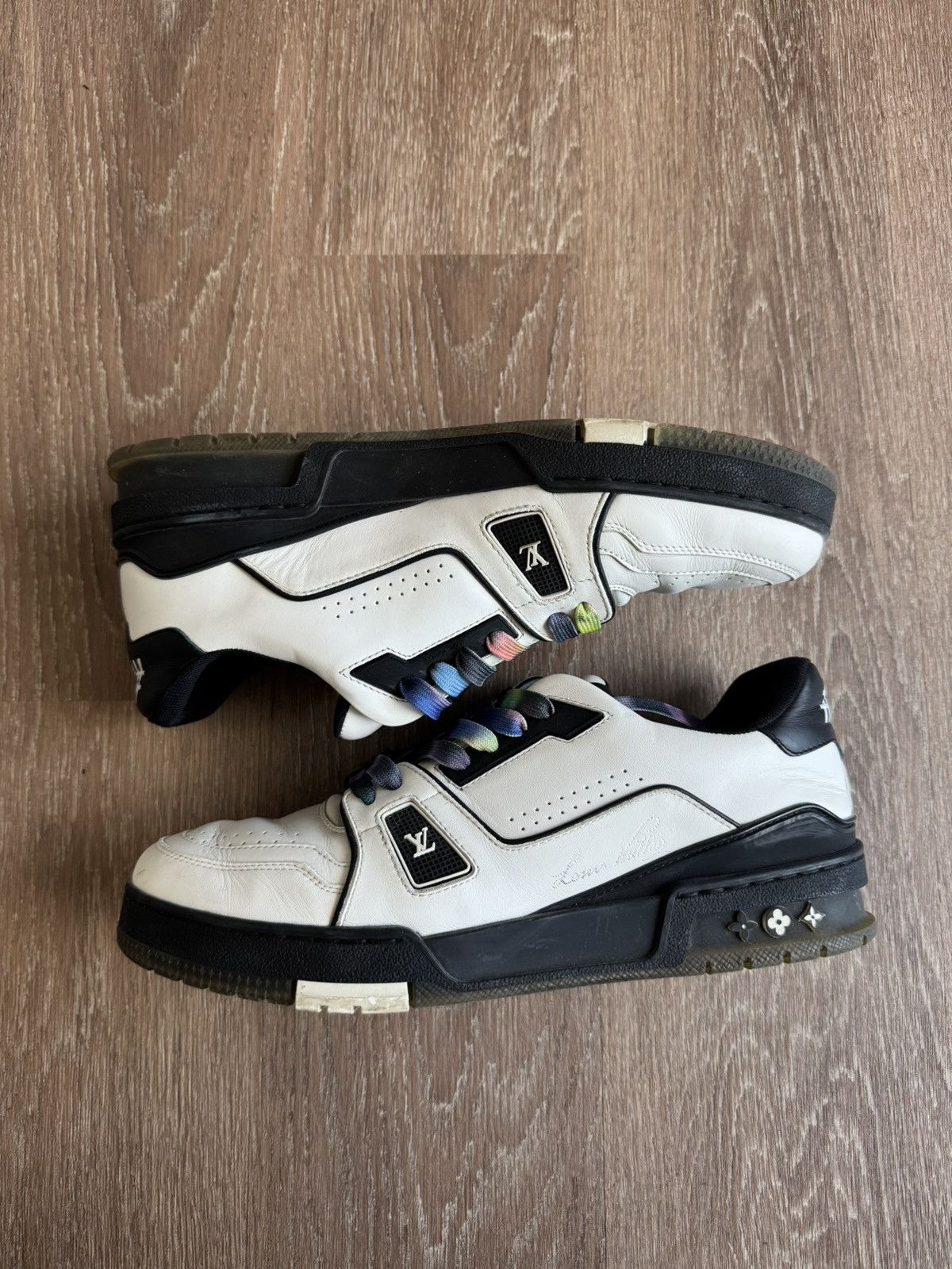 Louis Vuitton LV Trainer Sneaker Size US 9 / EU 42 - 4 Thumbnail