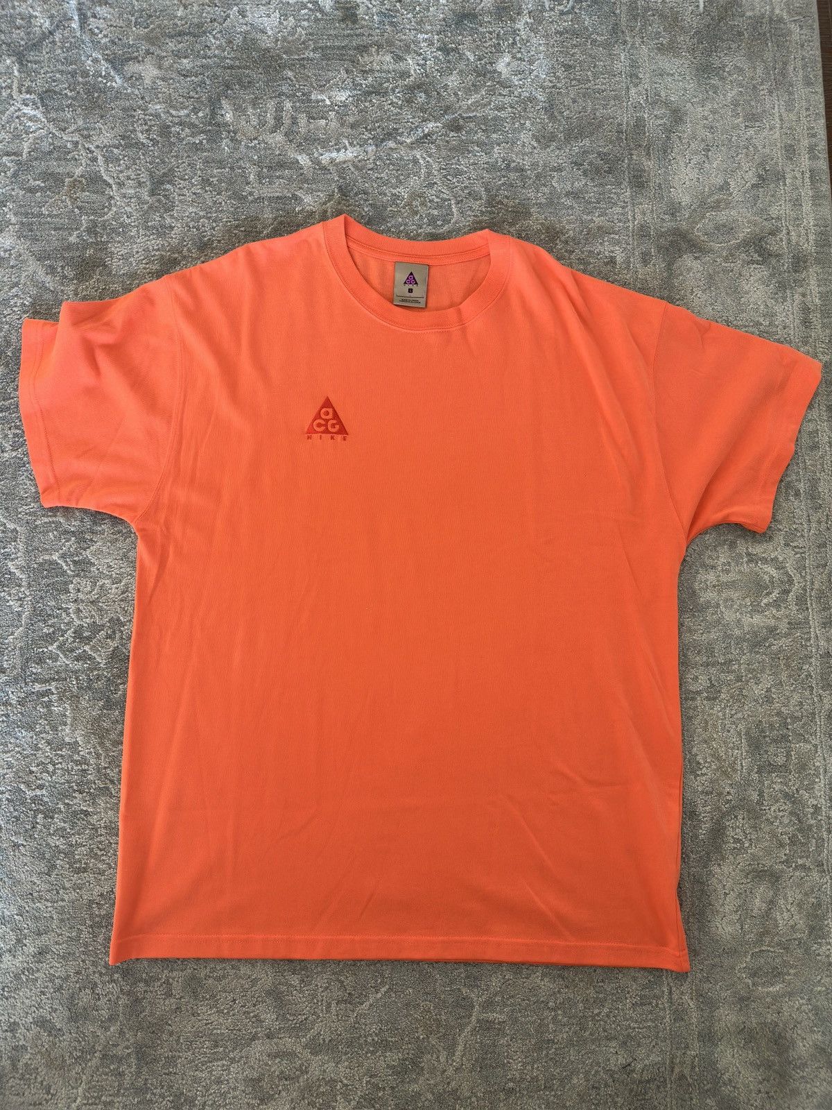 Nike × Nike ACG Nike ACG T Shirt Sportswear Embroidered Short Sleeve Tee Size US L / EU 52-54 / 3 - 1 Thumbnail