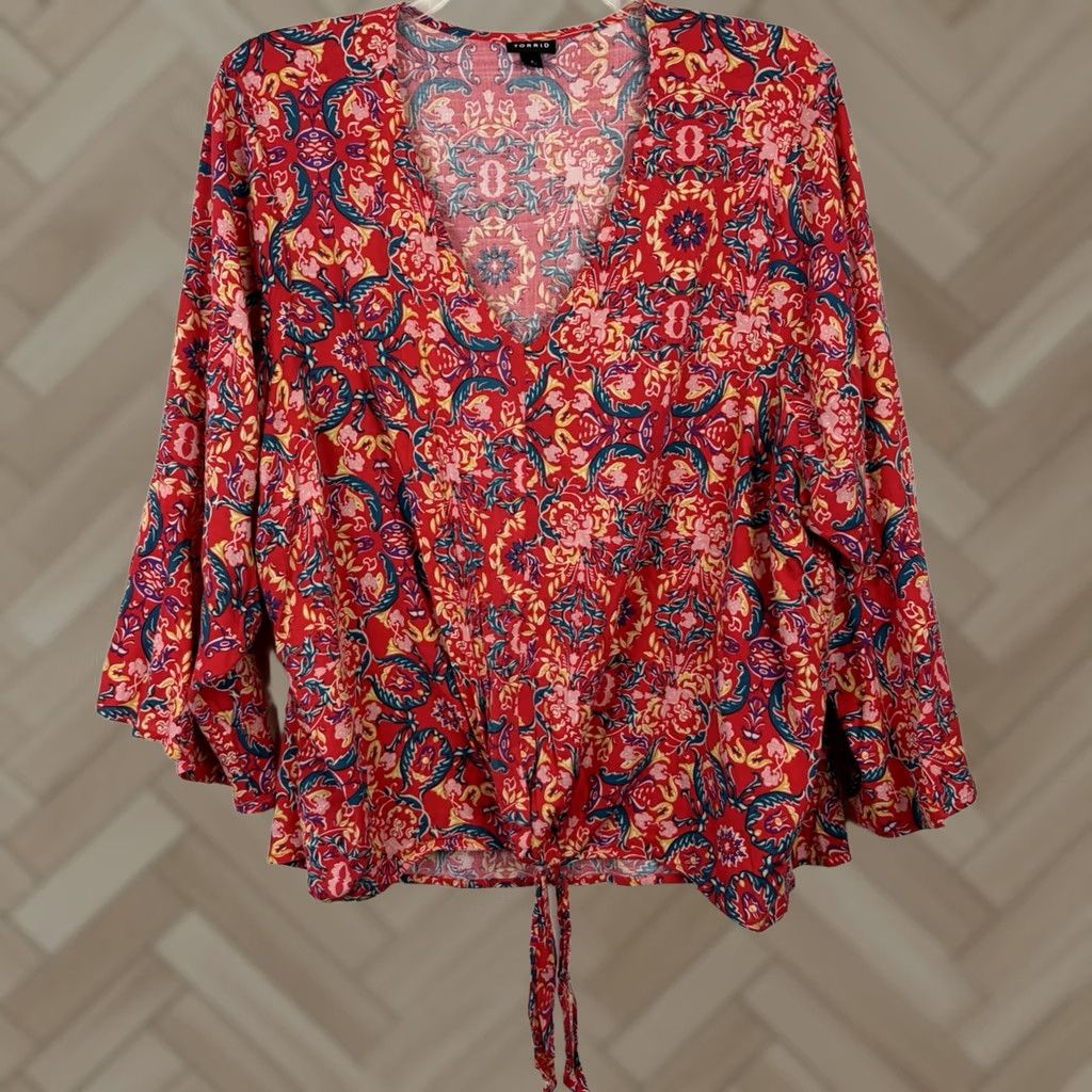Torrid Torrid Blouse Womens 4X Red Floral Peasant Bohemian Boho Hippie Top Size XXL / US 16-18 / IT 52-54 - 1 Thumbnail