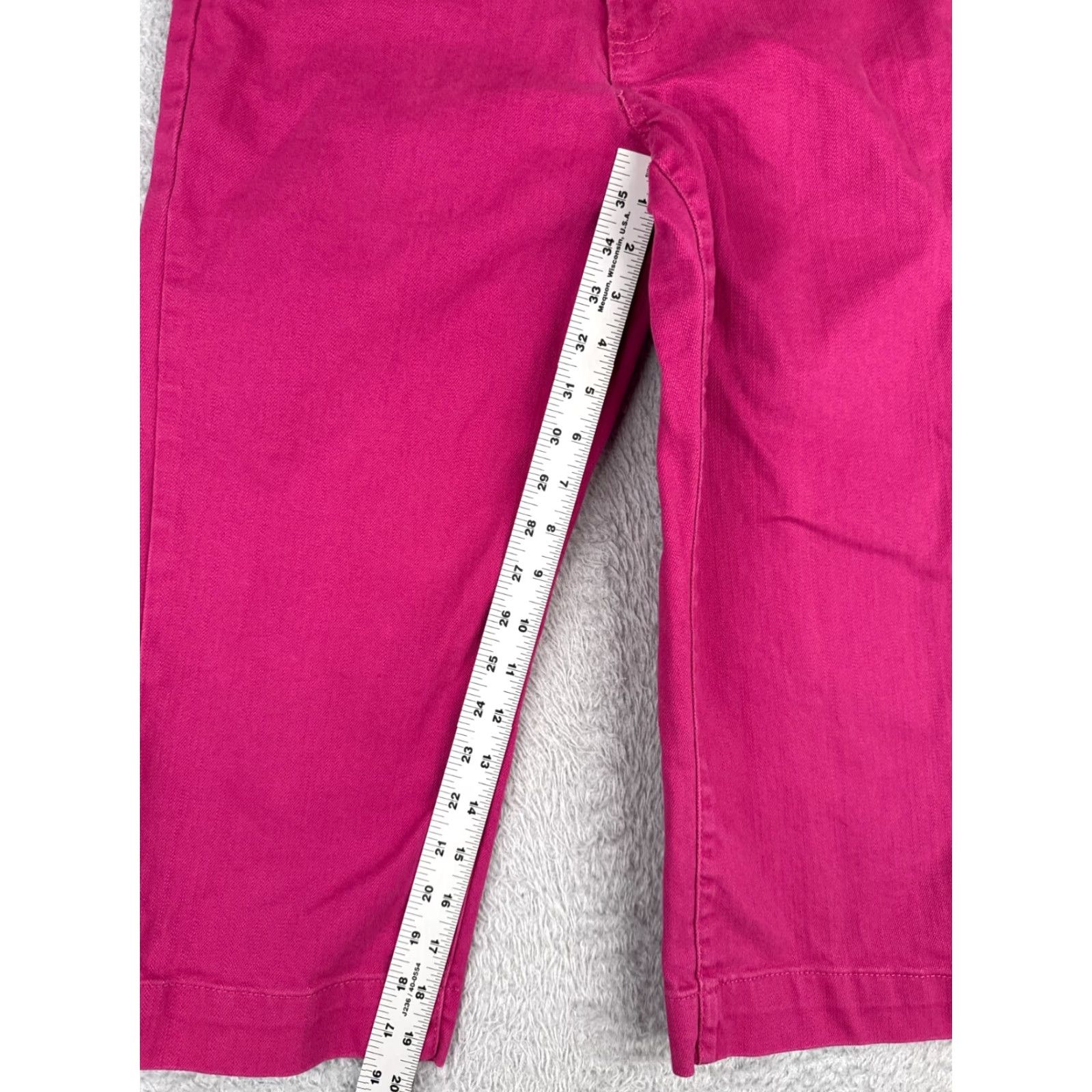 Vintage Jeanstar Jeans Womens Capri Mid Rise Pink Cotton Blend Embroidered 28x20 Denim 5-Pocket Zipper Distressed Button - Vintage: No Size 30" / US 8 / IT 44 - 7 Thumbnail