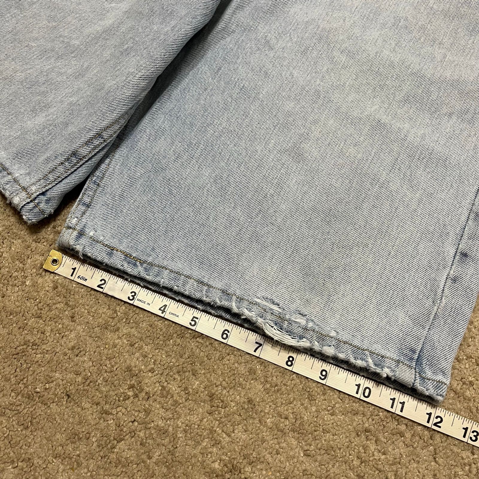 Lee Lee Y2K Light Washed Baggy Distressed Jorts 36W Size US 36 / EU 52 - 5 Thumbnail