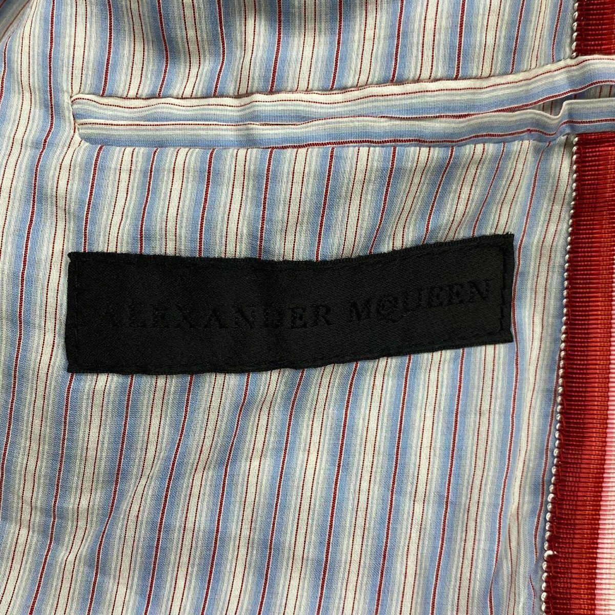 Alexander McQueen FW2005 ‘The Widows of Culloden’ Peached Cotton Single Size 50R - 7 Thumbnail