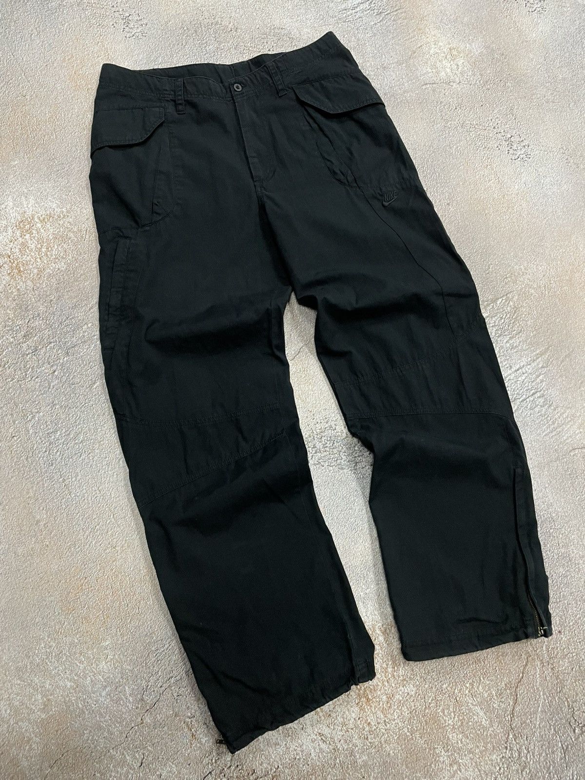 Nike Vintage Nike Black Boxy Cargo Pants Size US 32 / EU 48 - 1 Thumbnail