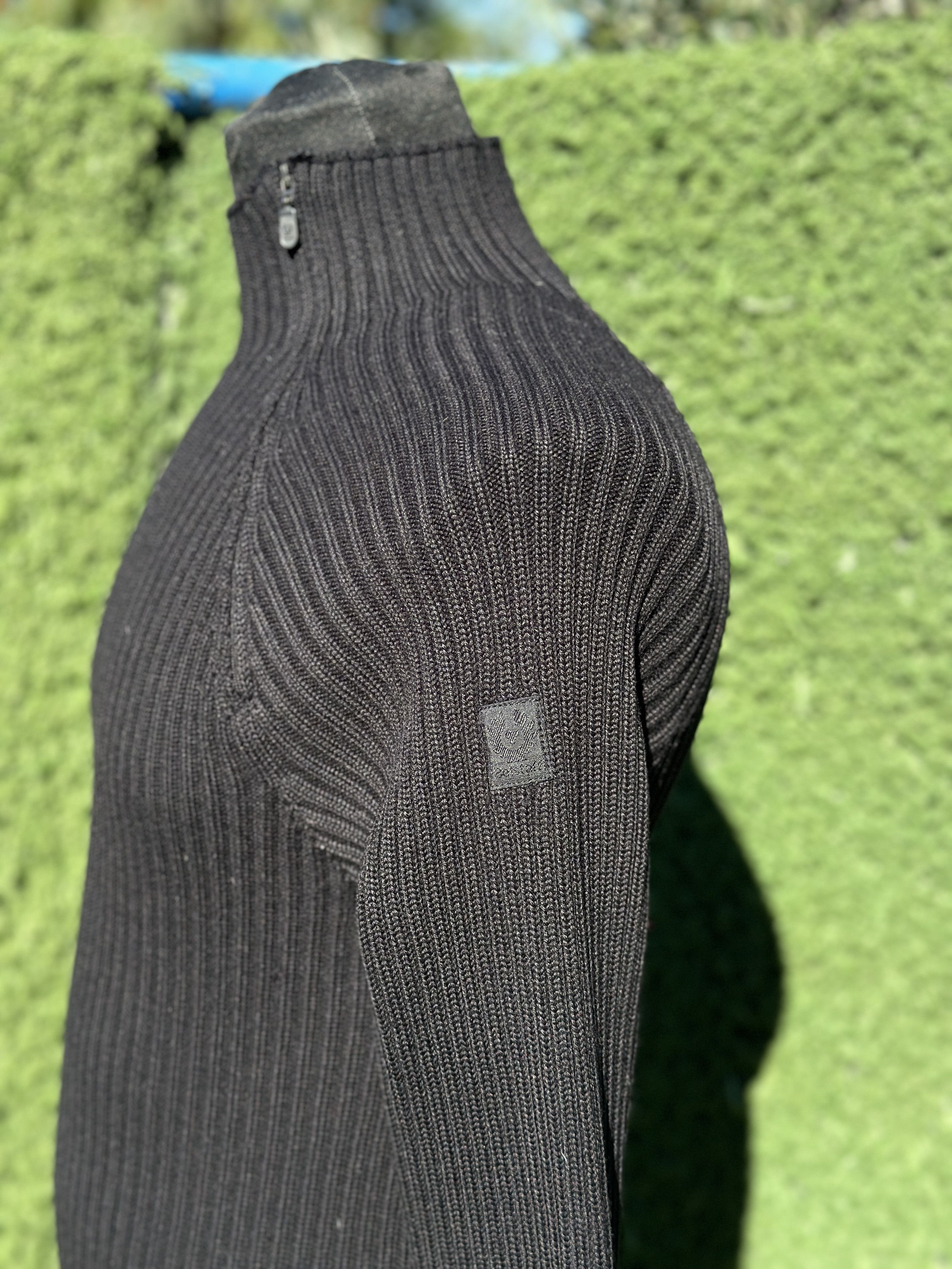 Belstaff Gold Label Knit Belstaff Pullover Slim Fit Jumper Size M Size US M / EU 48-50 / 2 - 3 Thumbnail