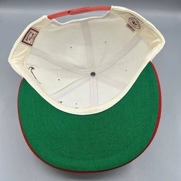 Mitchell & Ness Chicago Bulls Hat Men White Red Embroidered Snap Back Cap Size ONE SIZE - 2 Thumbnail