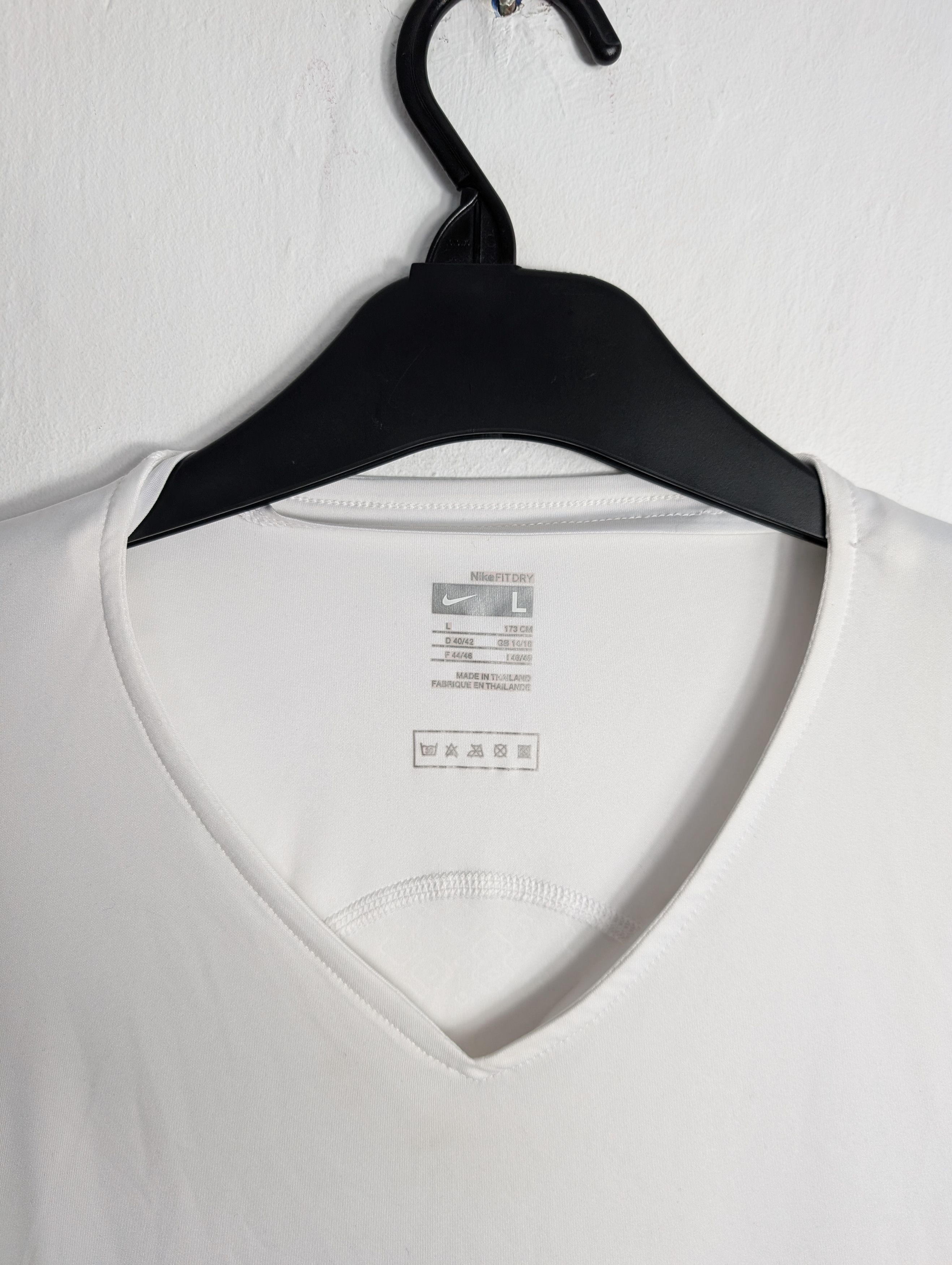 Nike Nike Women's Running T-Shirt White V-Neck Sporty Retro Size L / US 10 / IT 46 - 4 Thumbnail