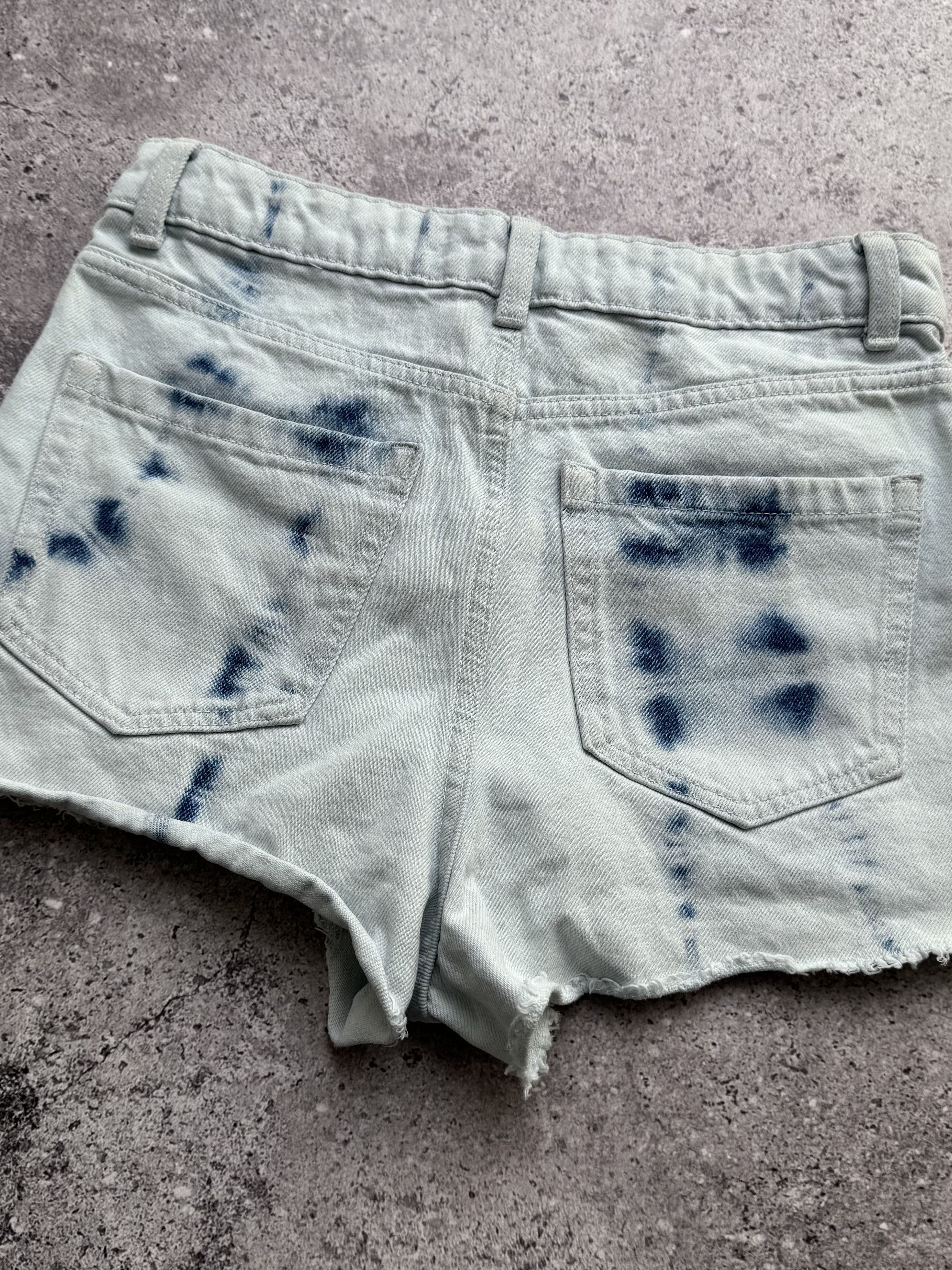Vintage Y2K High Waisted Tie Dye Shorts Cut Off Frayed Festival (E8) Size 27" / US 4 / IT 40 - 6 Thumbnail
