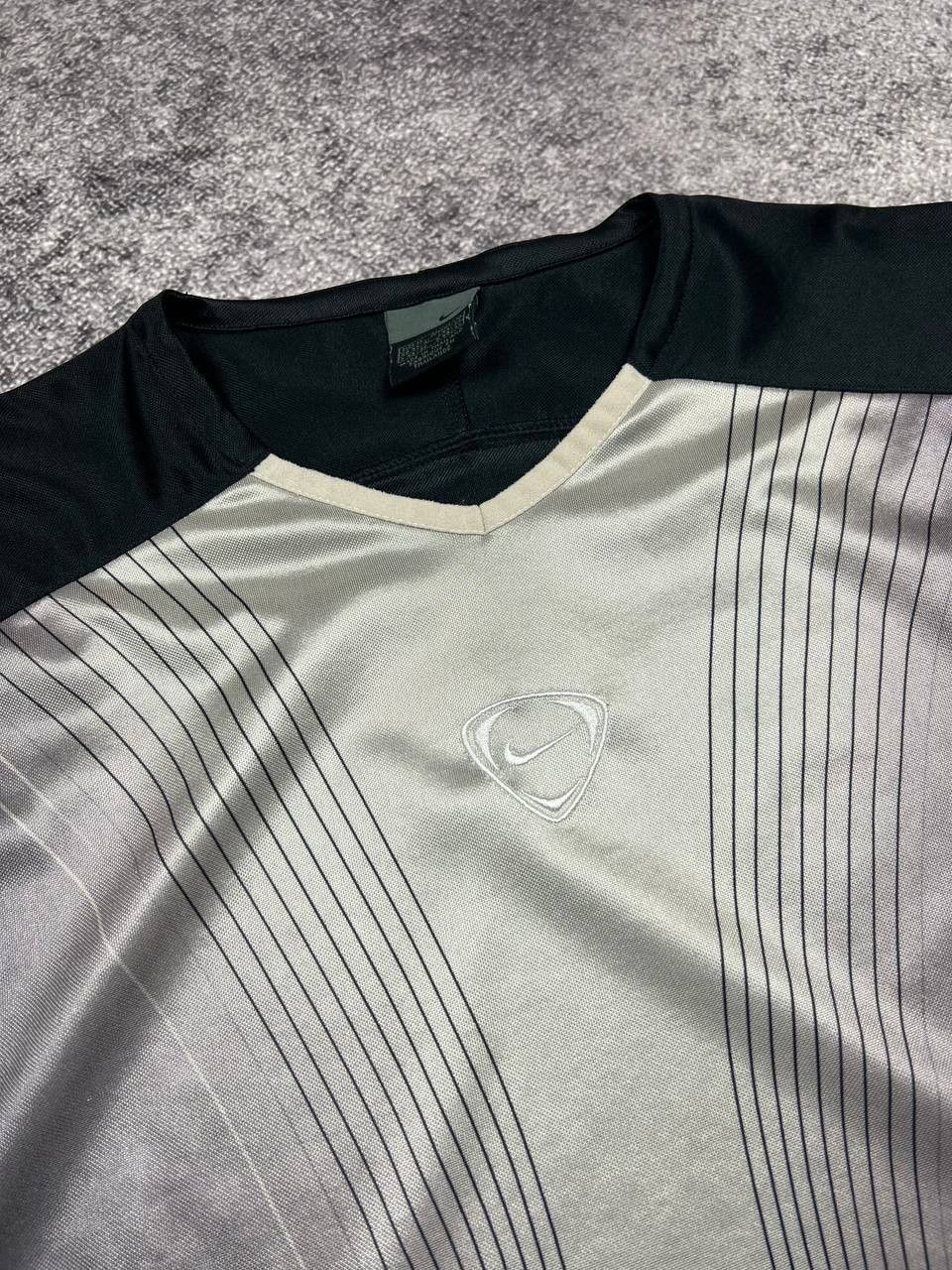 Nike Vintage 90S Nike Total 90 Center Logo Tee Swoosh T90 Size US M / EU 48-50 / 2 - 5 Thumbnail