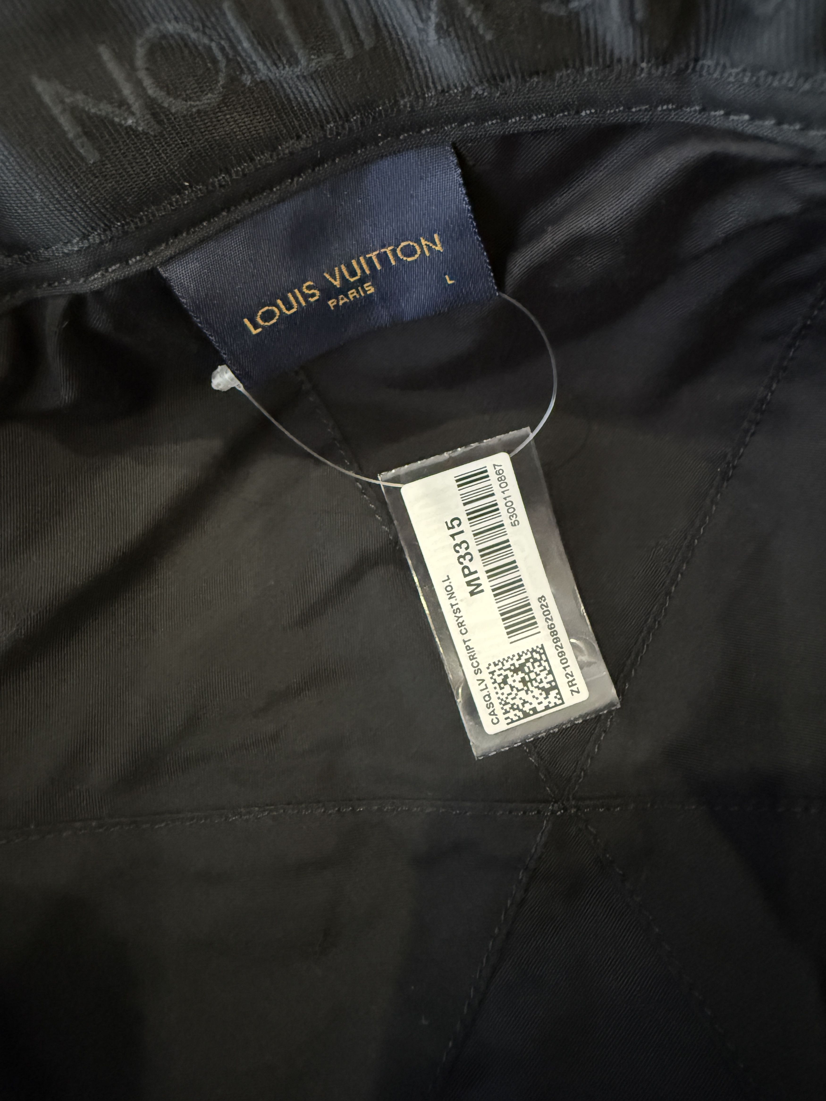 Louis Vuitton Louis Vuitton LV Script Crystals Cap Size ONE SIZE - 8 Thumbnail