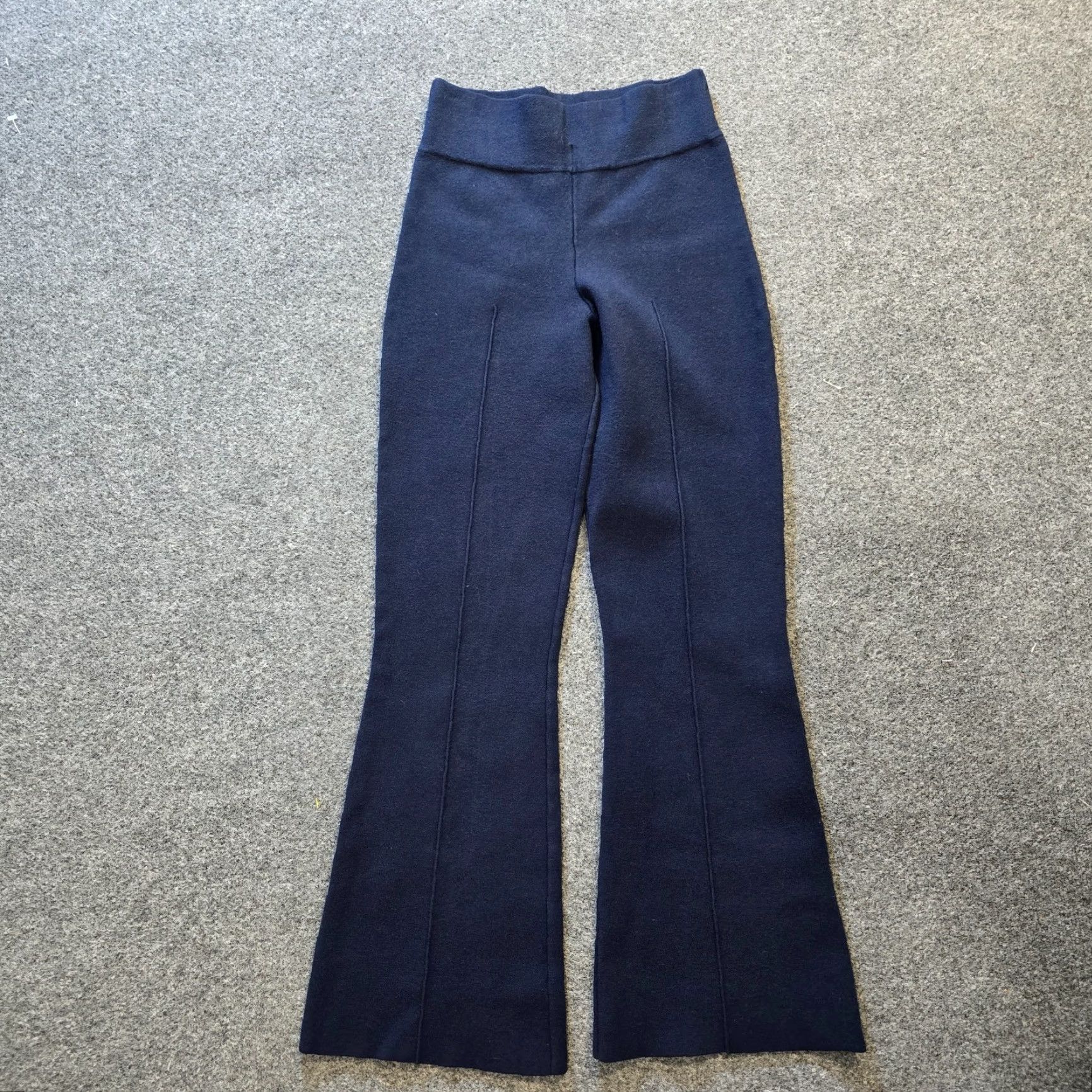 J.Crew J. Crew Pants Womens Size S Tall Blue Knit Flare Pull On Stretch Casual Capsule Casu Size 28" / US 6 / IT 42 - 2 Thumbnail