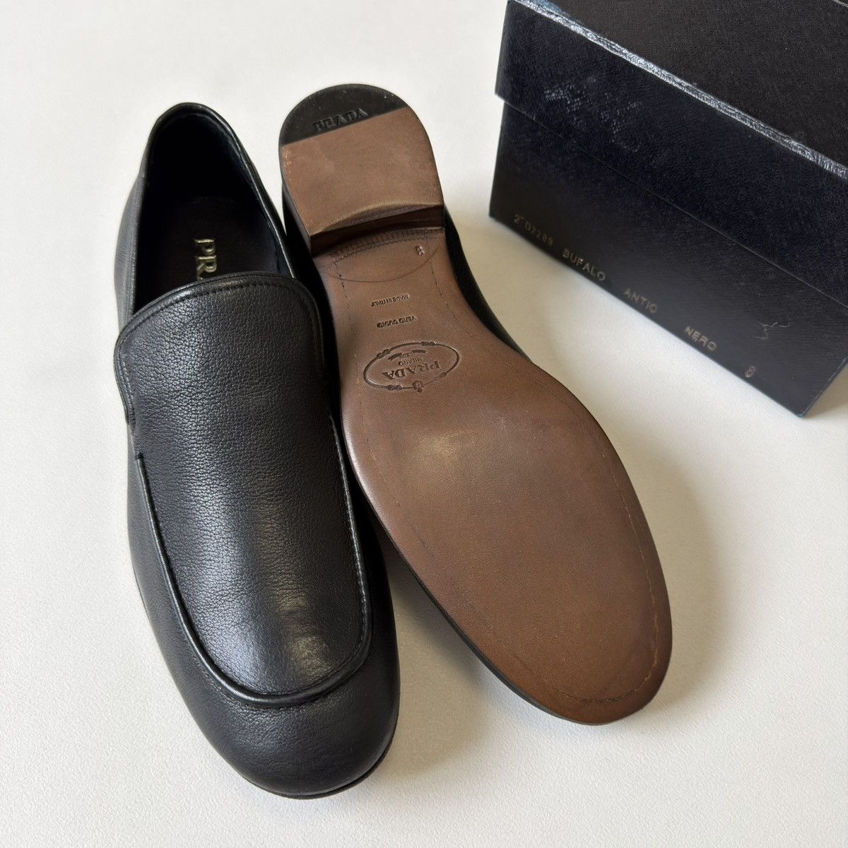 Prada Mid 2000s Black Leather Loafers Size US 9 / EU 42 - 22 Thumbnail