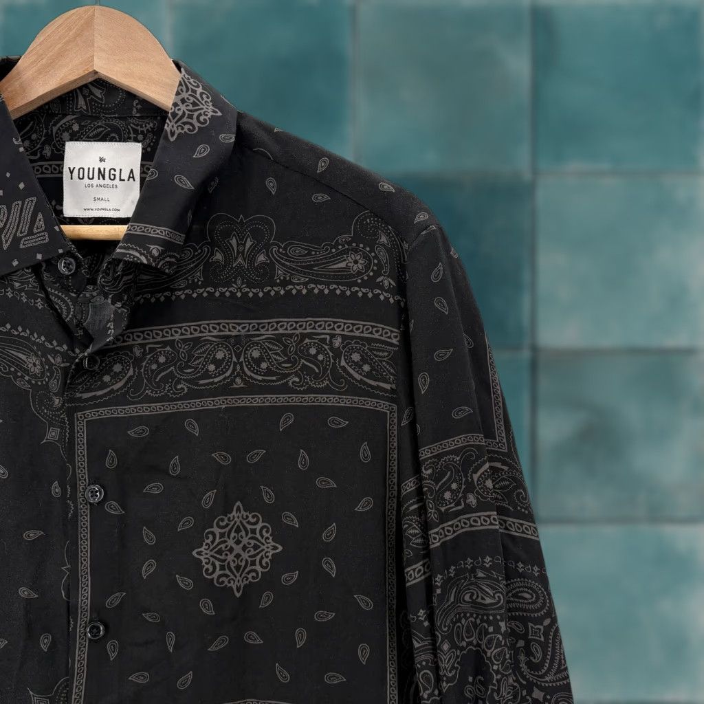 YoungLA VINTAGE? No. YoungLA Shirt Mens S Black Bandana Paisley Long Sleeve Button-Up Casual Gym Size US S / EU 44-46 / 1 - 1 Thumbnail