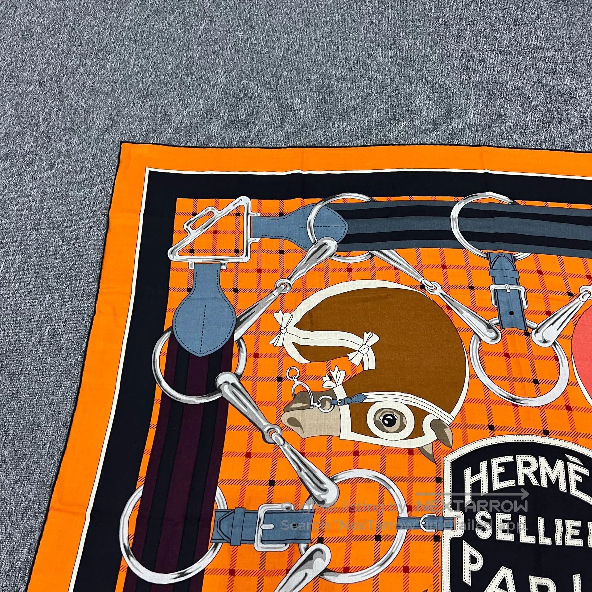 Hermes Hermes Tatsarma Collection: Cashmere and Silk Square Scarf Size ONE SIZE - 3 Thumbnail