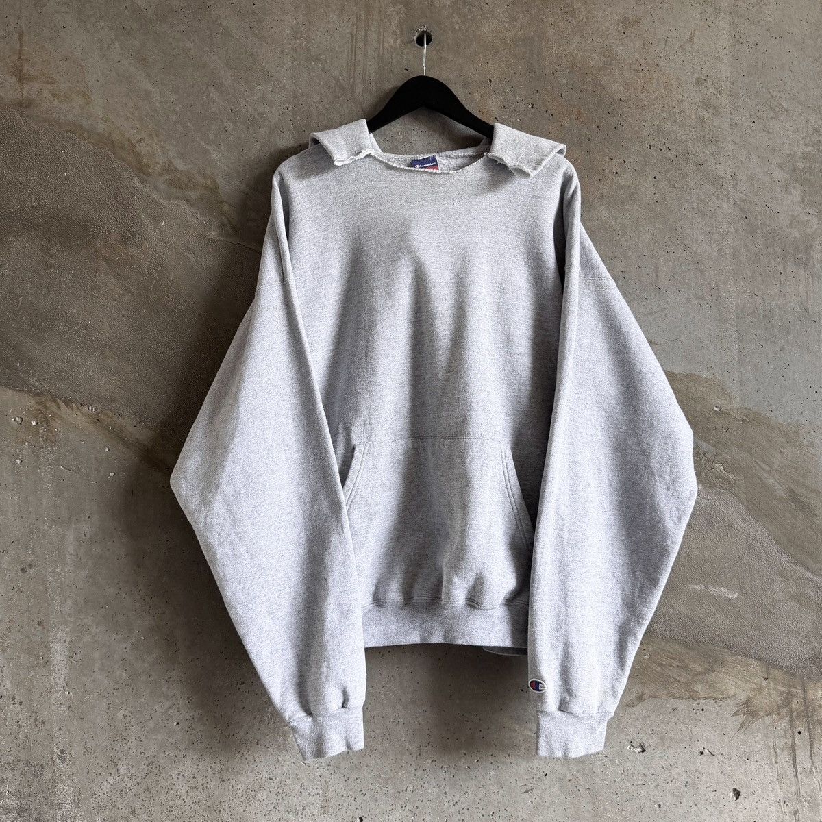Vintage Vintage Thrashed Heather Gray Champion Hoodie Size US XL / EU 56 / 4 - 1 Thumbnail