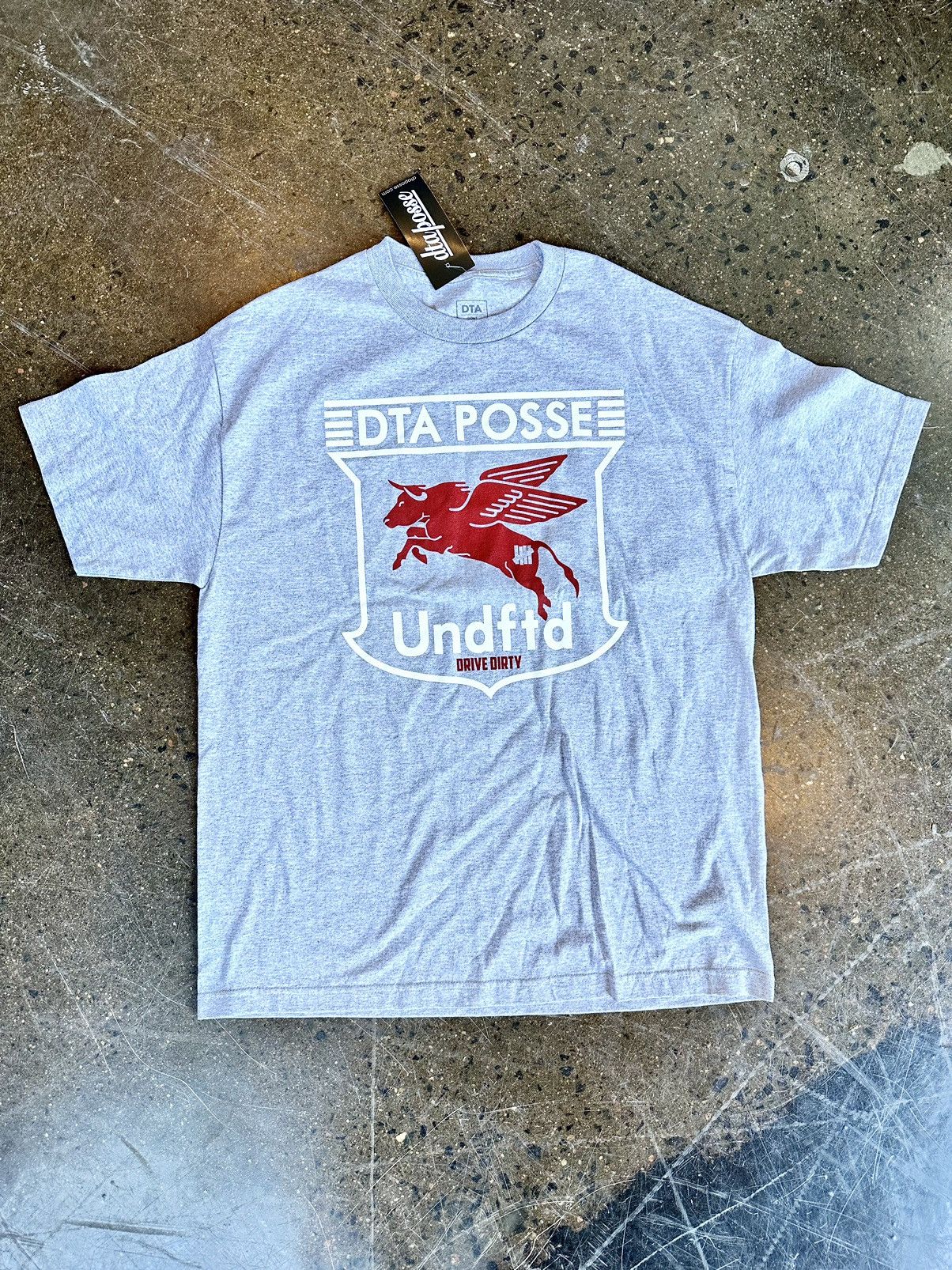 Rogue Status UNDEFEATED x DTA Tee Sz XL Size US XL / EU 56 / 4 - 1 Thumbnail