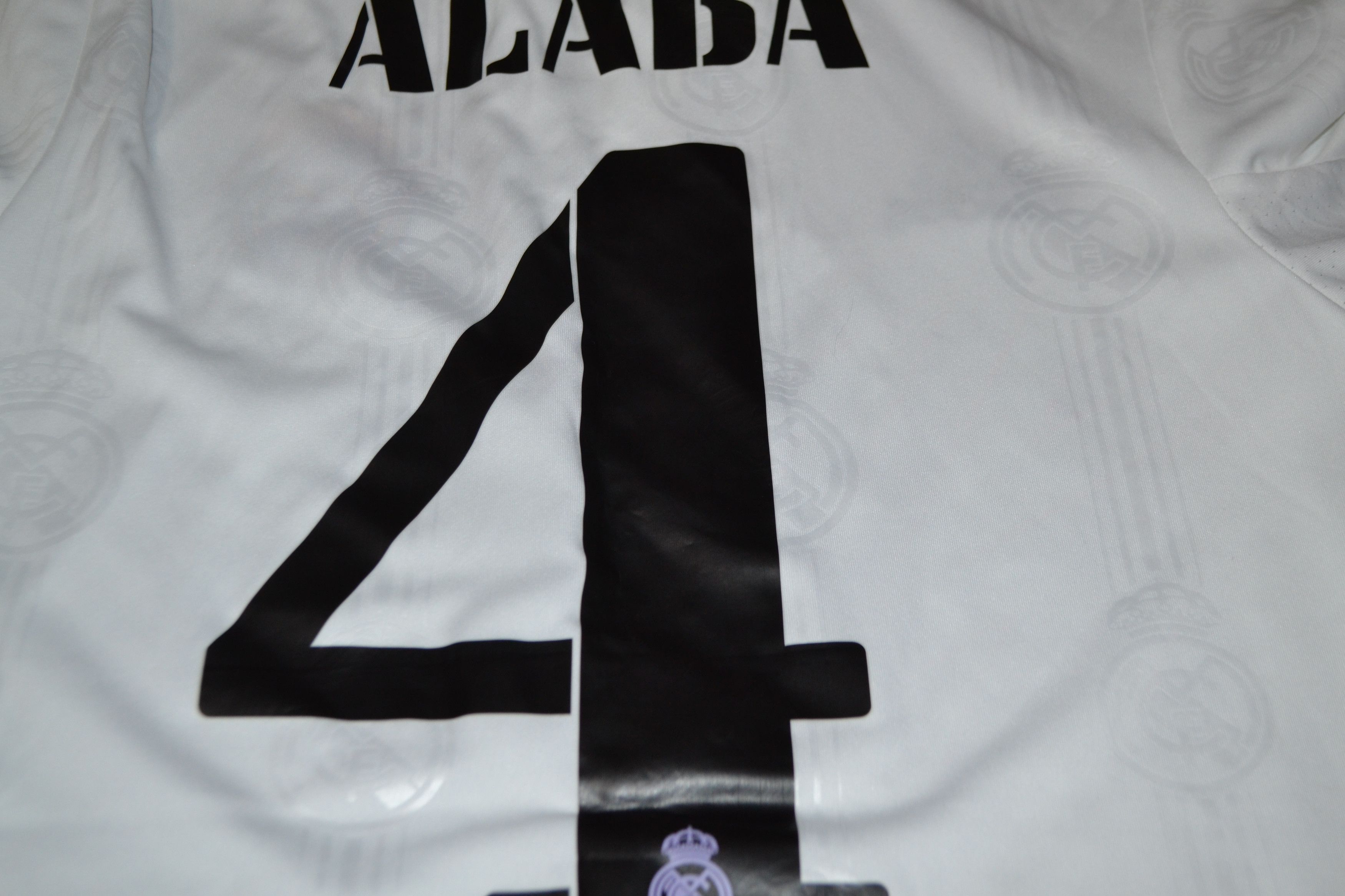 Adidas Real Madrid Home Shirt 2022 2023 Jersey David Alaba Size US XS / EU 42 / 0 - 7 Thumbnail