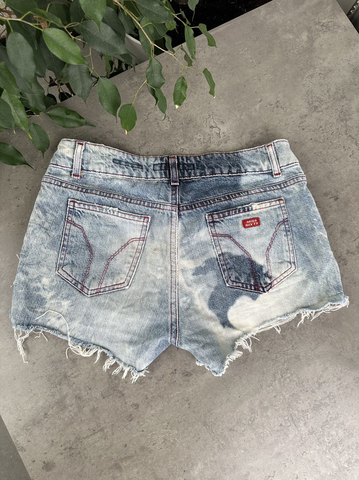 Miss Sixty Miss Sixty Shorts Size 28" / US 6 / IT 42 - 6 Thumbnail