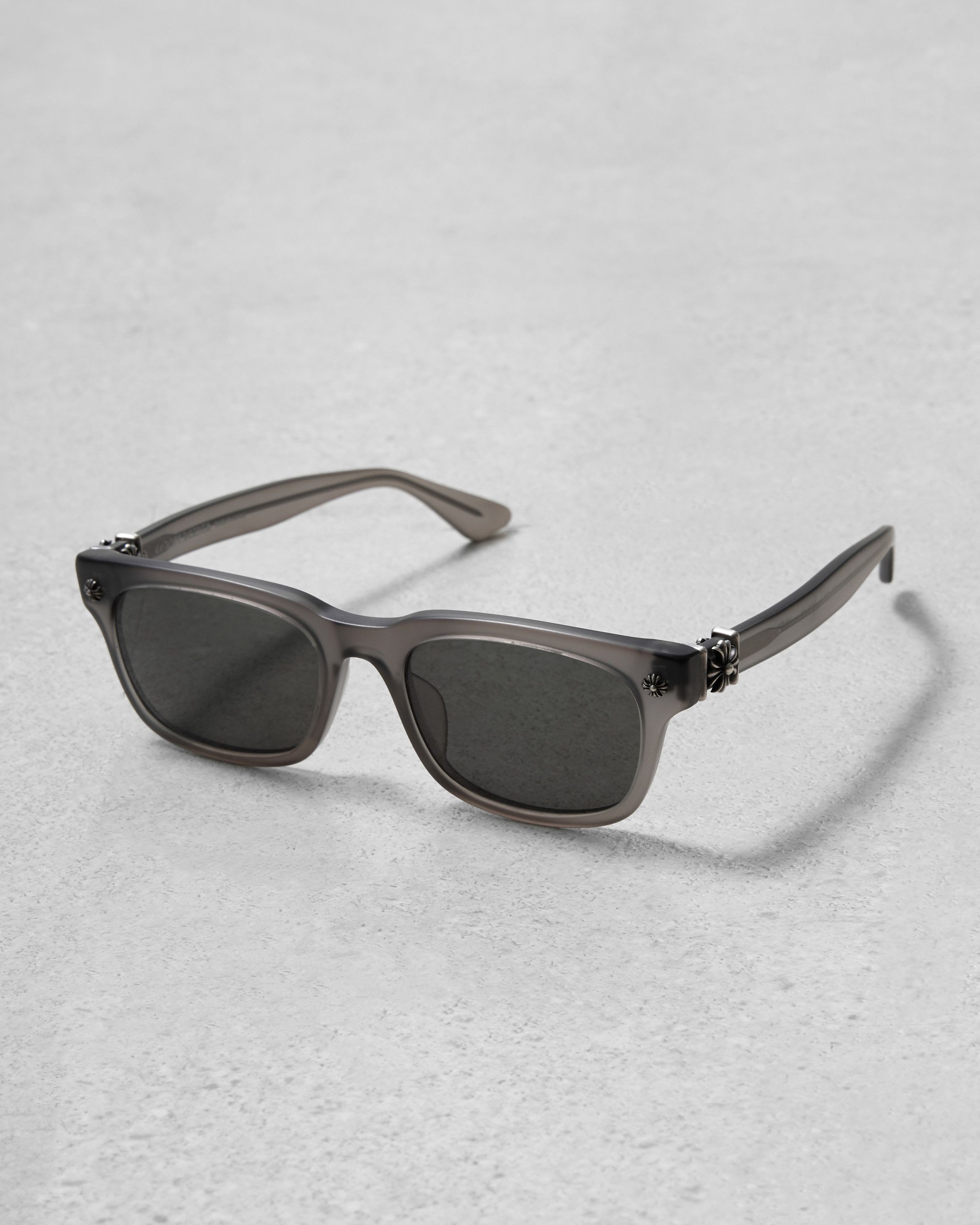 CHROME HEARTS VAGILANTE MATTE GRAPHITE SUN
