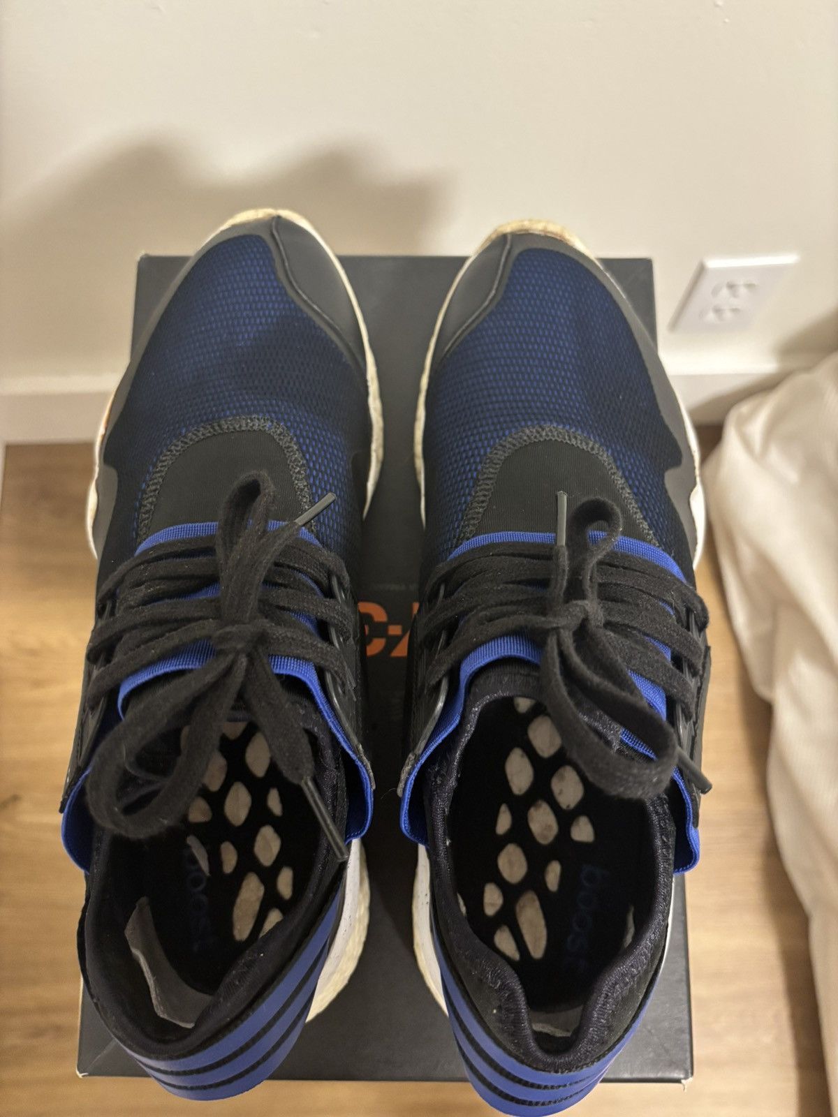 Y-3 Y-3 Retro Boost Size US 9 / EU 42 - 9 Thumbnail