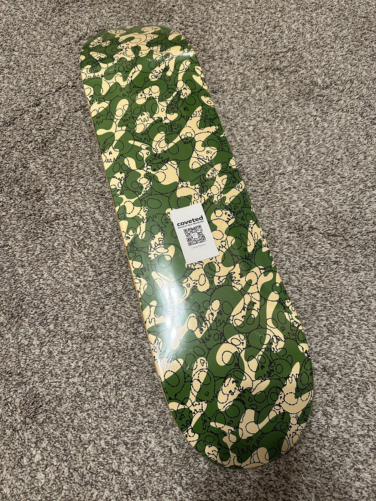 スケートボード Takashi Murakami Camo Skull Skateboard Takashi Murakami: Camo-Skull Skateboard Deck | Gagosian Shop