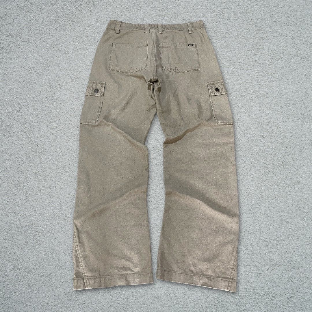 Oakley OAKLEY 2000s CARGO PANTS Size US 34 / EU 50 - 2 Thumbnail