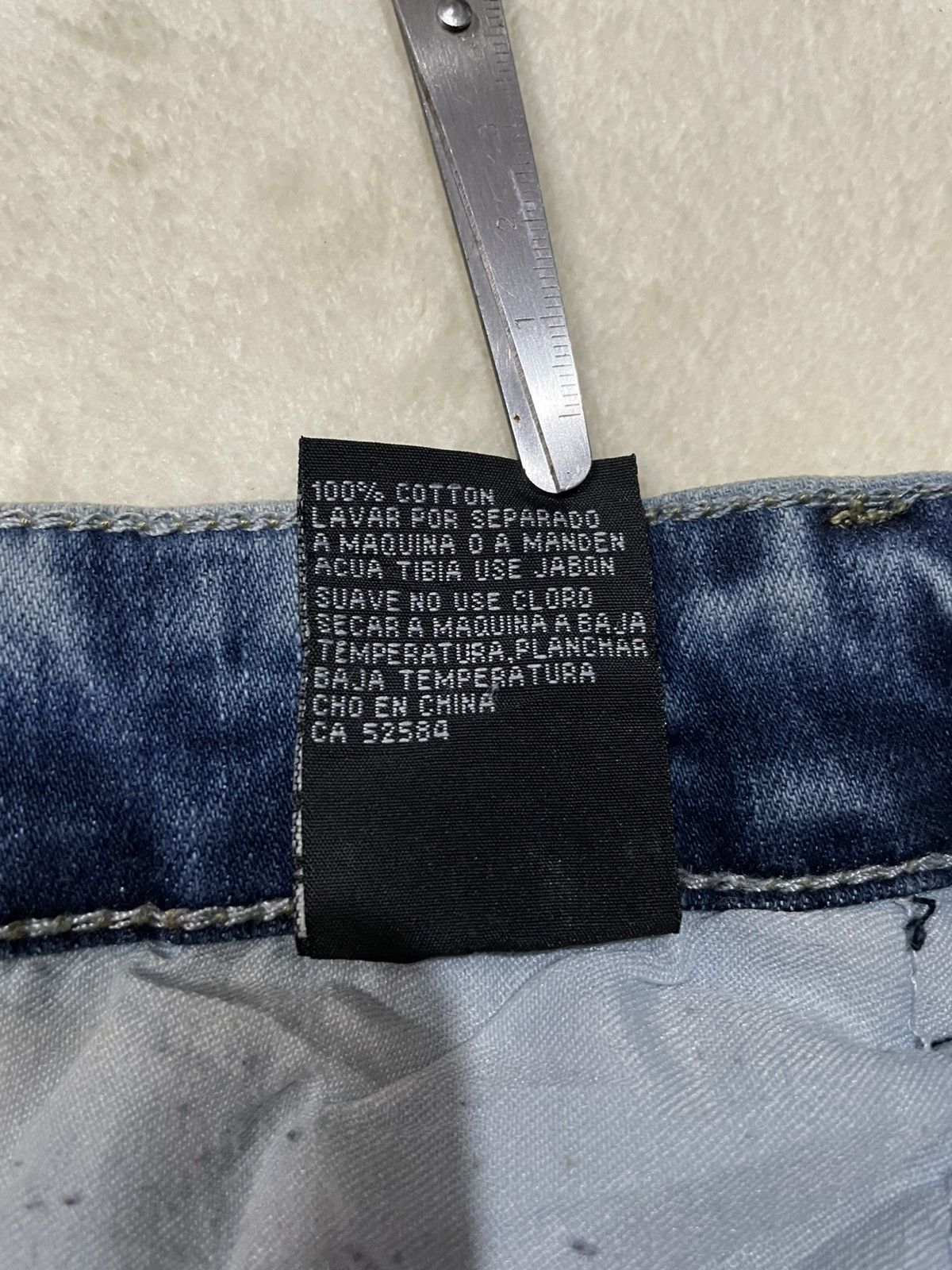 Japanese Brand Vintage One Culture Distressed Mudwash Faded Denim Jeans Size US 32 / EU 48 - 11 Thumbnail