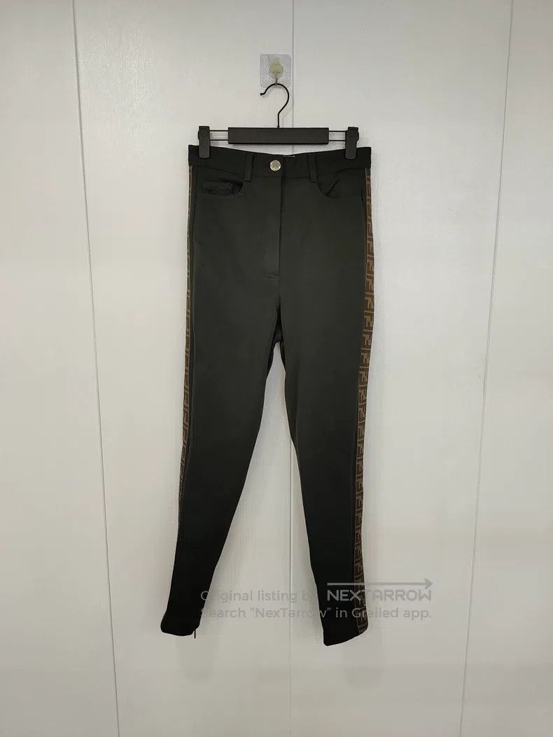 Other Fendi Black pants with brown logo stripes on the sides Size 26" / US 2 / IT 38 - 1 Thumbnail