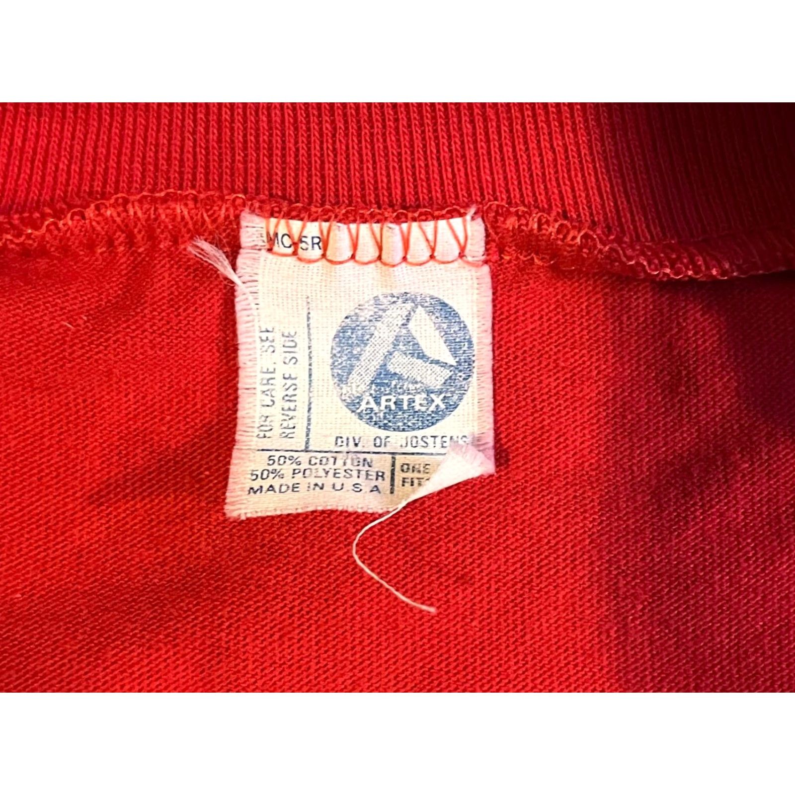 Vintage VINTAGE Mickey Mouse Christmas Night Shirt One Size Red Single Stitch Size ONE SIZE - 4 Thumbnail