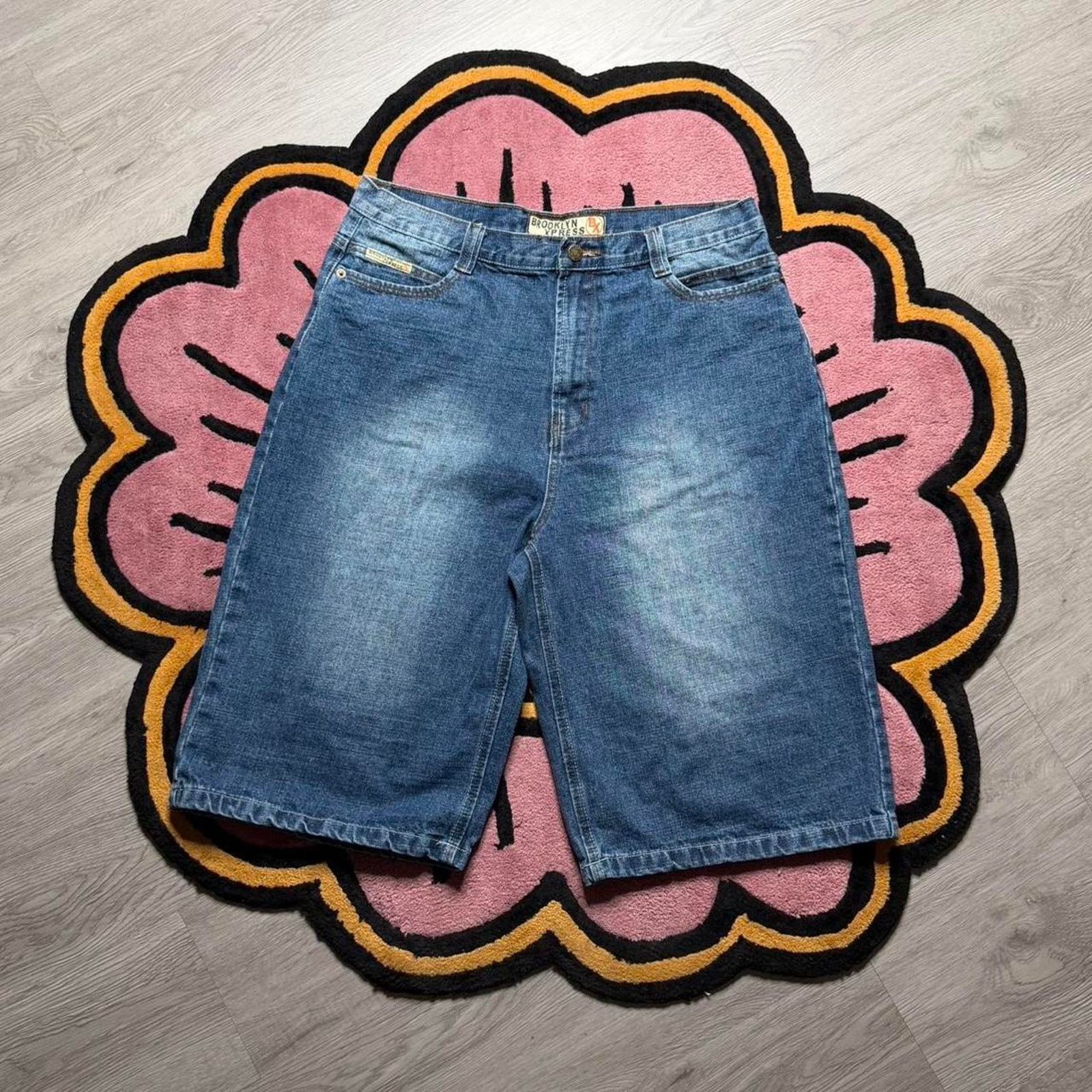Vintage Vintage Y2K Brooklyn Express Baggy Loose Denim Jean Short Size US 36 / EU 52 - 1 Thumbnail
