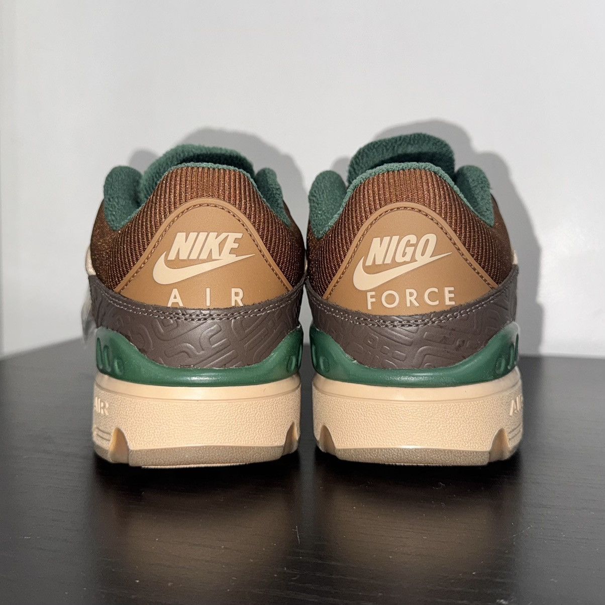 Nigo × Nike NIKE X NIGO AIR FORCE 3 LOW BAROQUE BROWN FIR HQ0260-201 Size US 10 / EU 43 - 6 Thumbnail