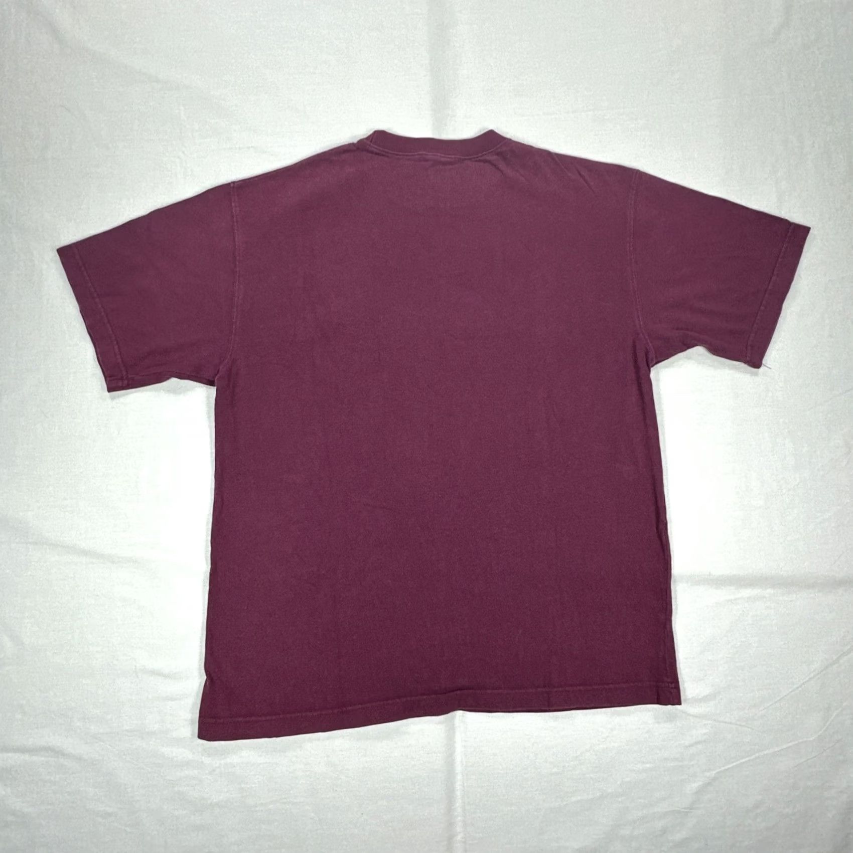 Vintage VINTAGE Warner Bros. Tweety Bird Pocket T-Shirt S Burgundy Unisex Adults Short Sleeve 90s Cartoon Looney Tunes Brands Mens Women’s Size US S / EU 44-46 / 1 - 8 Thumbnail