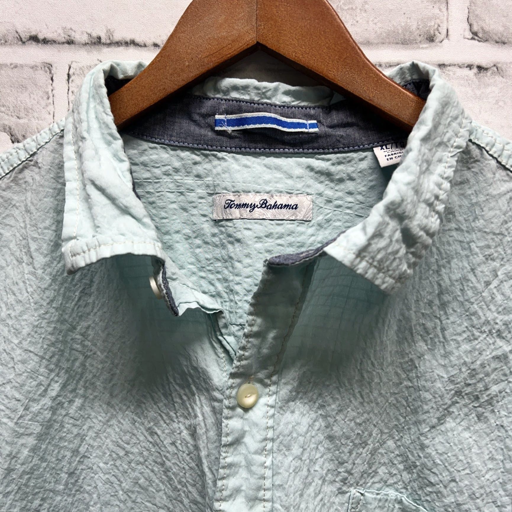 Tommy Bahama Tommy Bahama Blue Hawaiian Shirt Mens XL Short Sleeve Button-Up Size US XL / EU 56 / 4 - 2 Thumbnail
